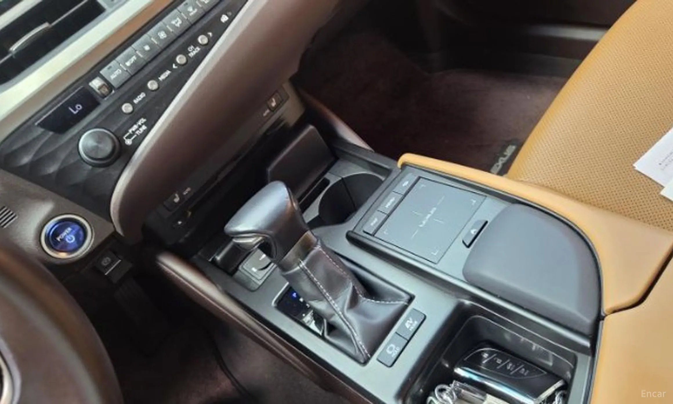 Lexus ES300h 7th Generation превью 9
