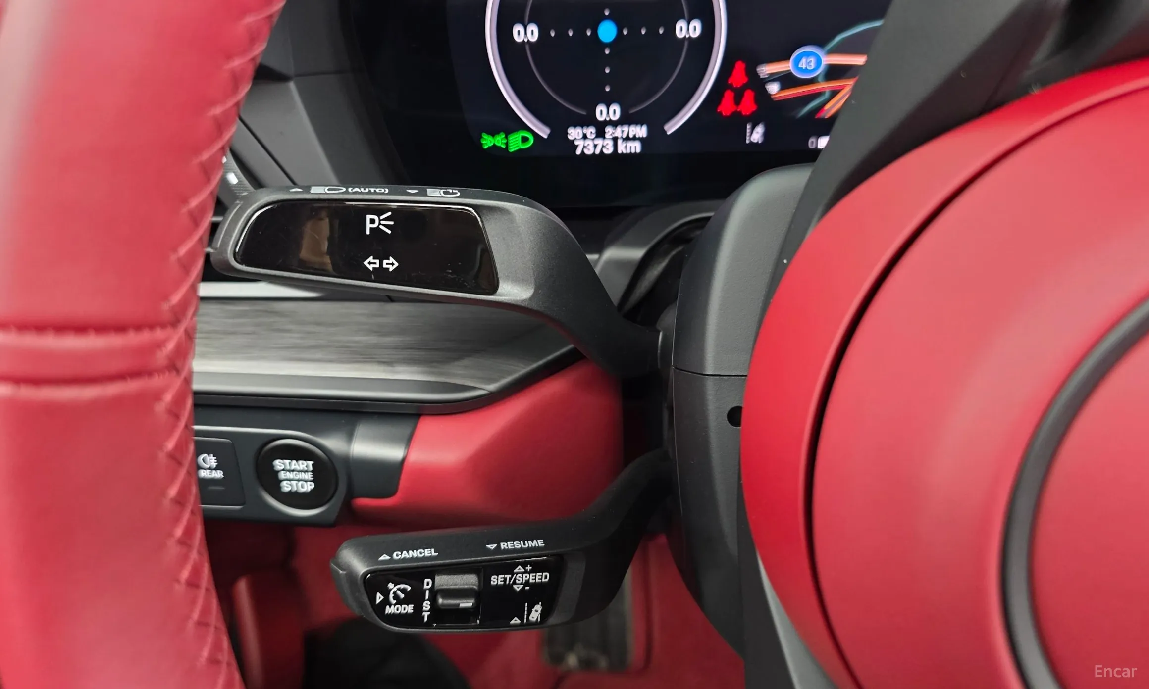 Porsche 911 (992) превью 17