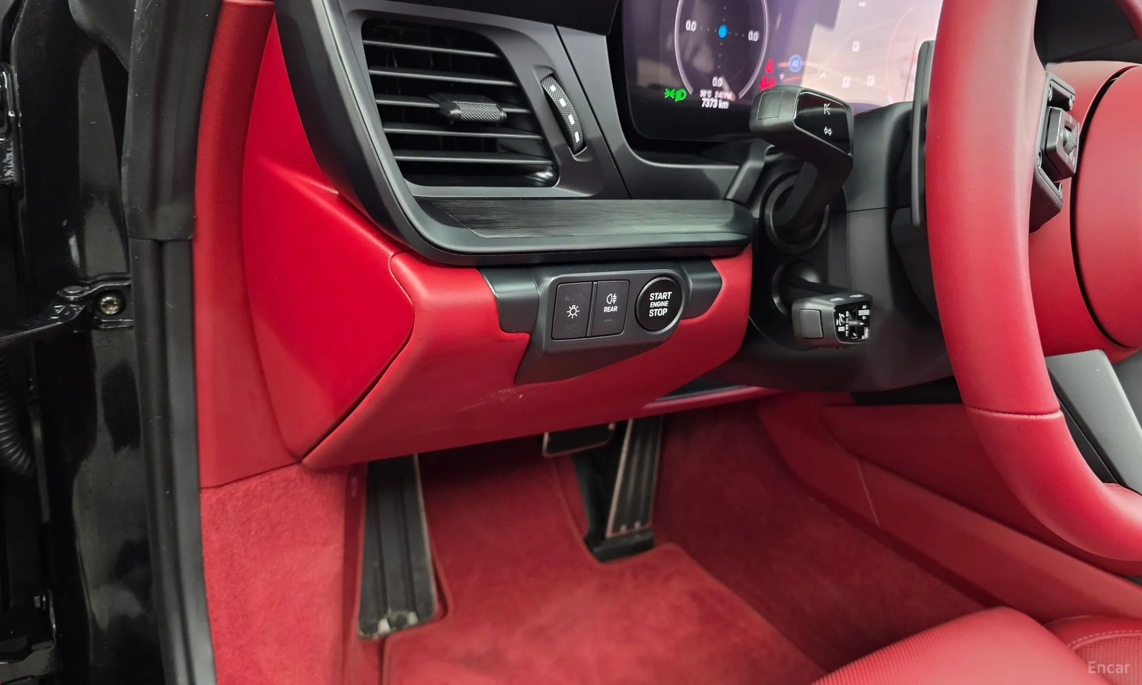 Porsche 911 (992) превью 19