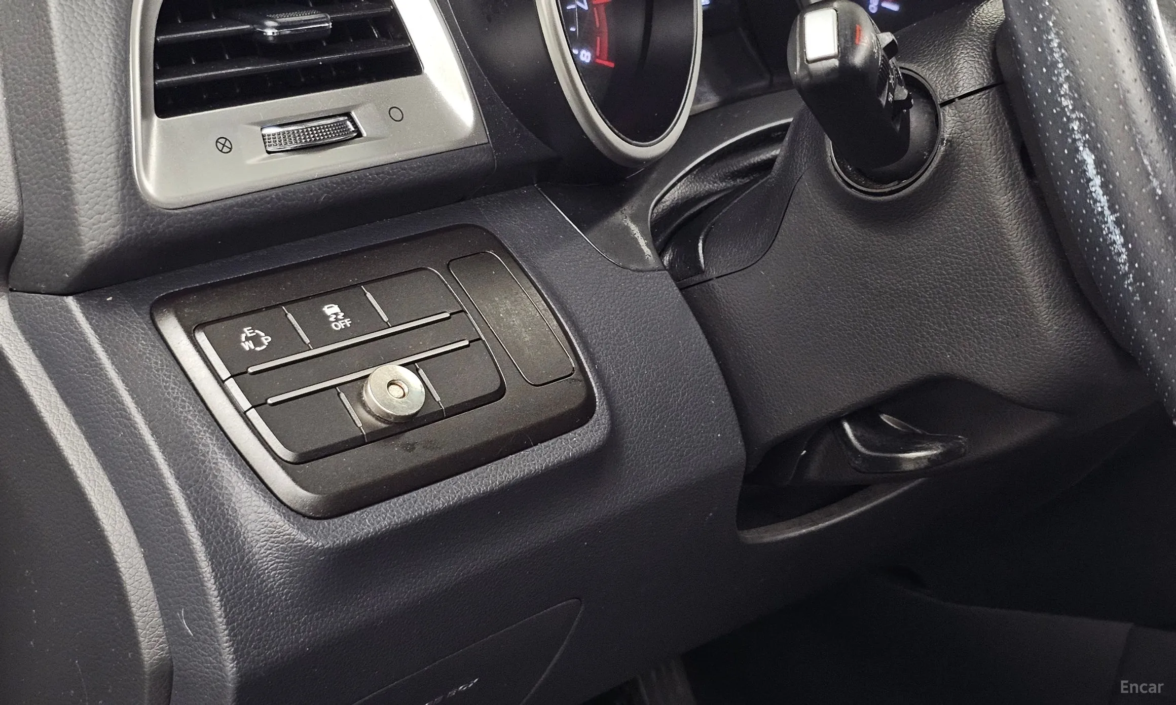 KG Mobility (SsangYong) Tivoli, Lazio превью 16