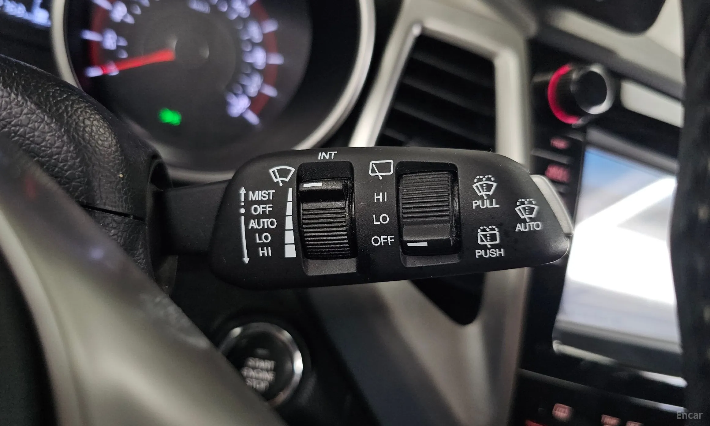 KG Mobility (SsangYong) Tivoli, Lazio превью 19
