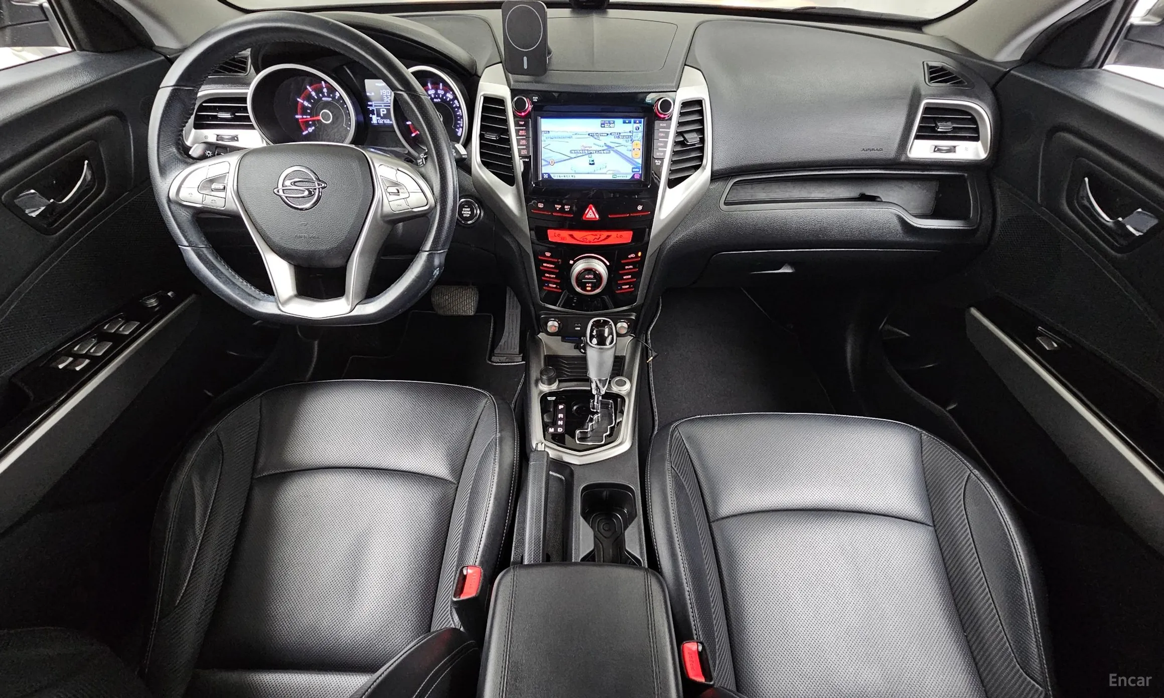 KG Mobility (SsangYong) Tivoli, Lazio превью 7