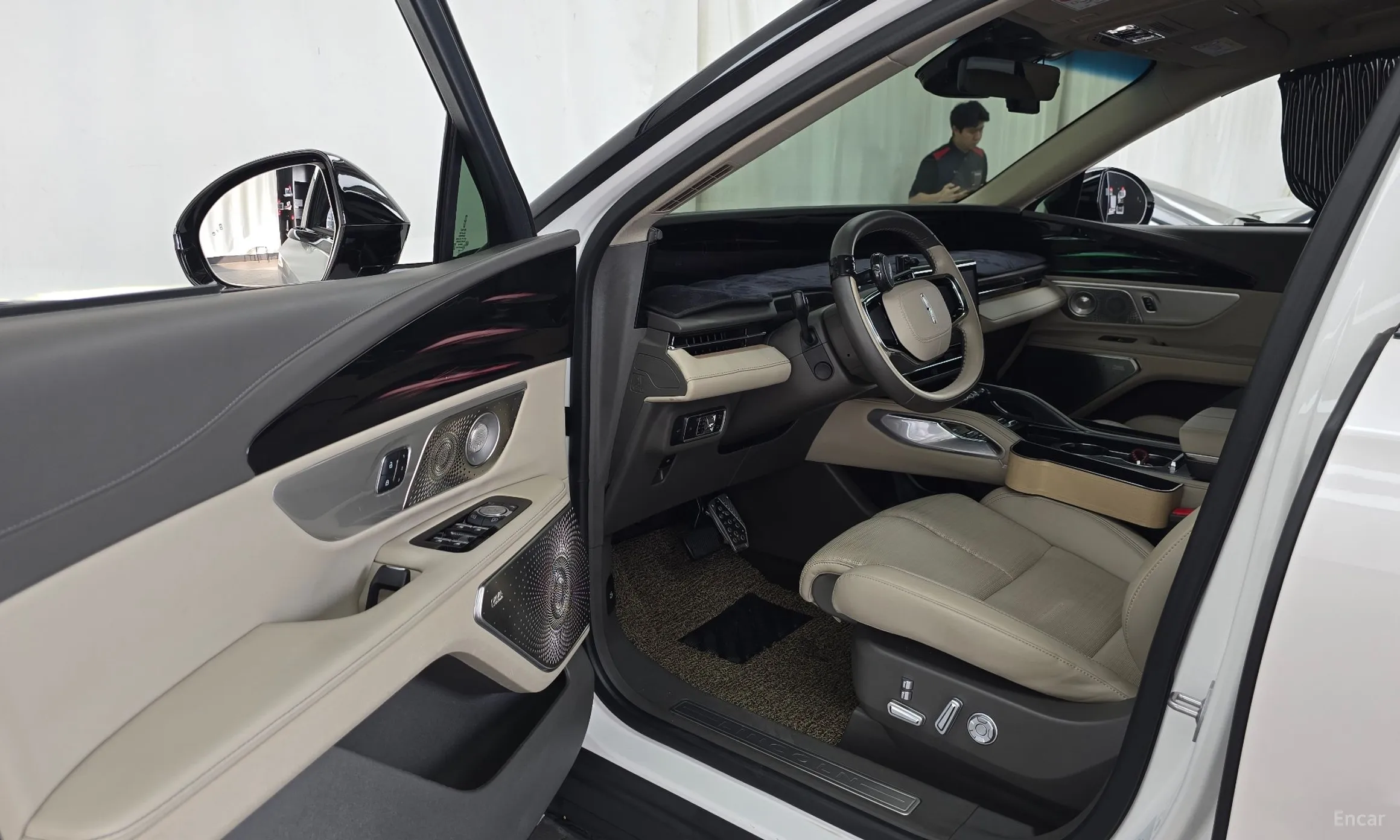 Lincoln Nautilus Gen 2 превью 10