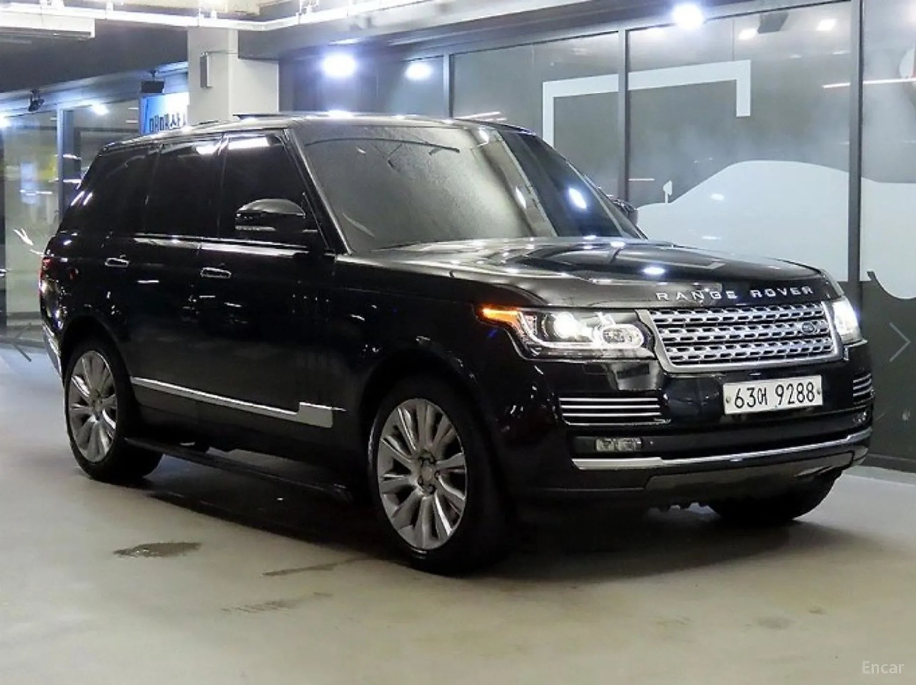 Land Rover Range Rover 4th Generation