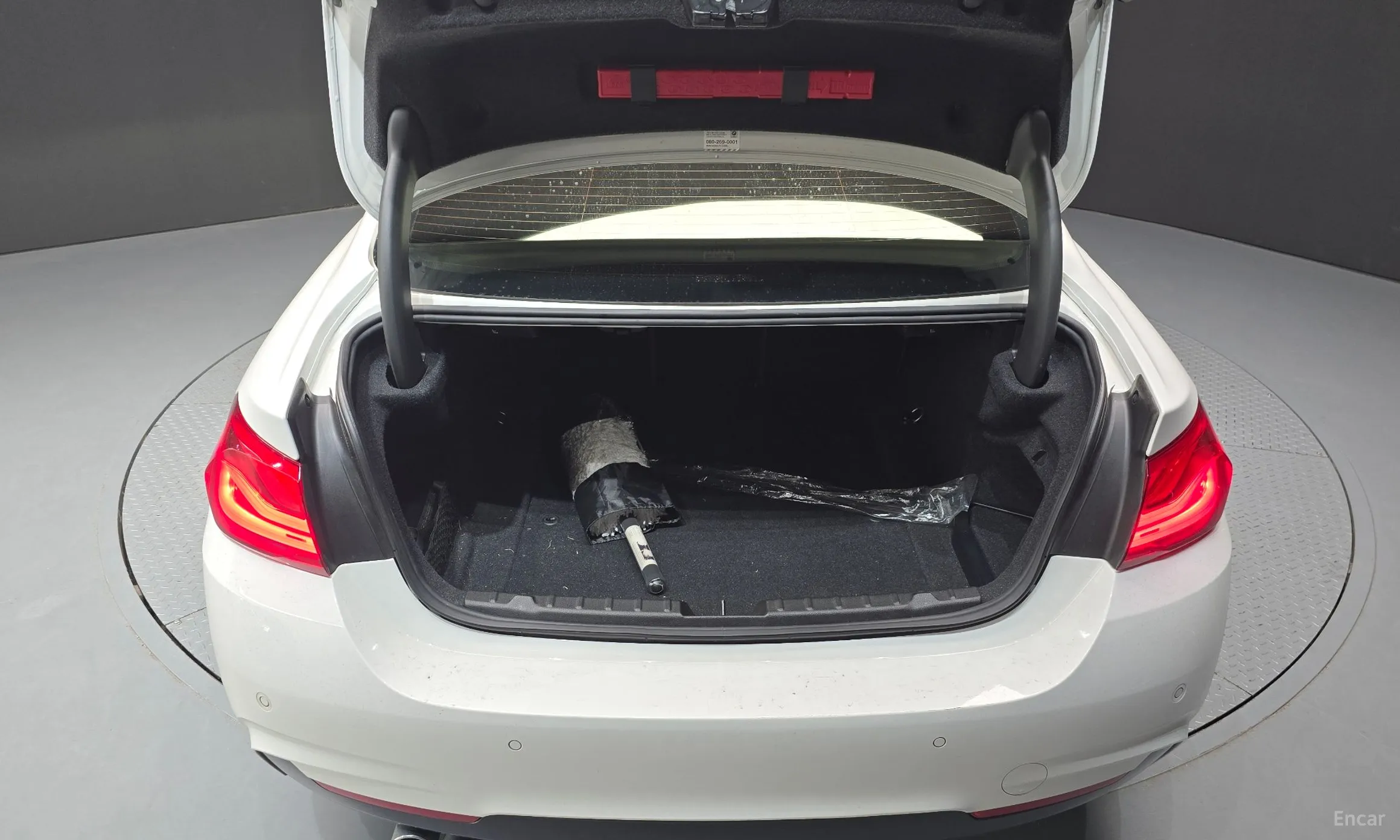 BMW Series 4 (F32) превью 16