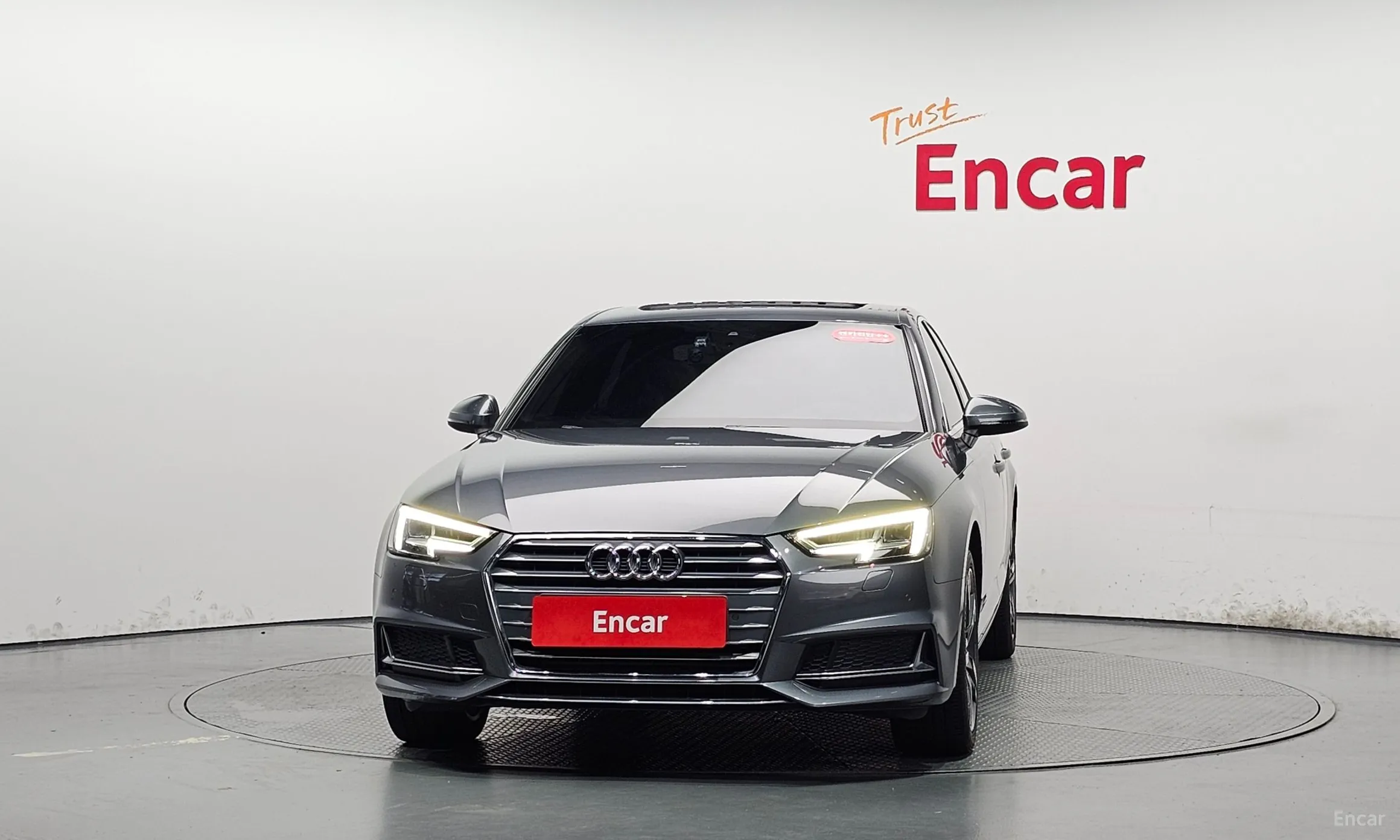 Audi A4 (B9) превью 3