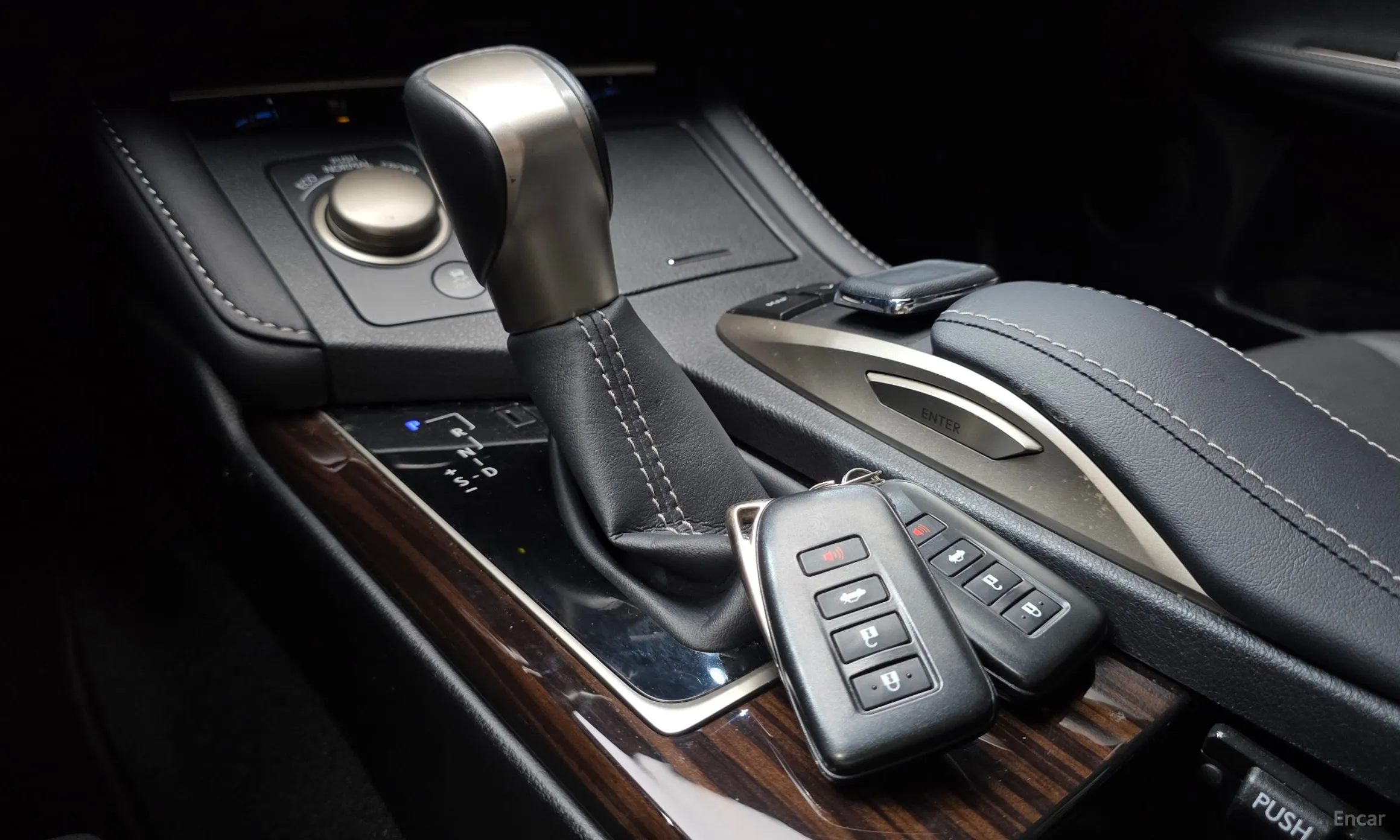 Lexus New ES350 превью 9