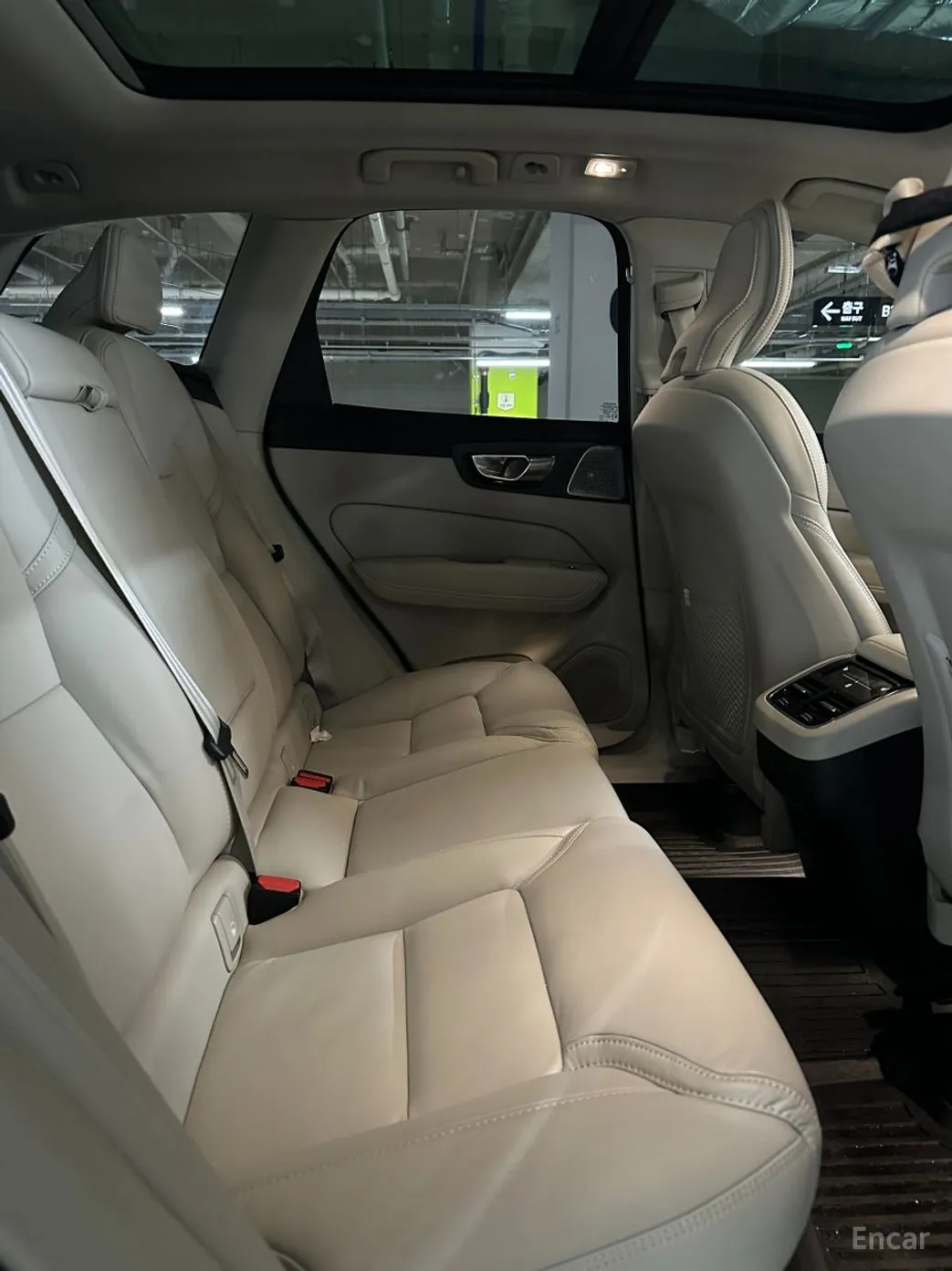 Volvo XC60 Gen 2 превью 19