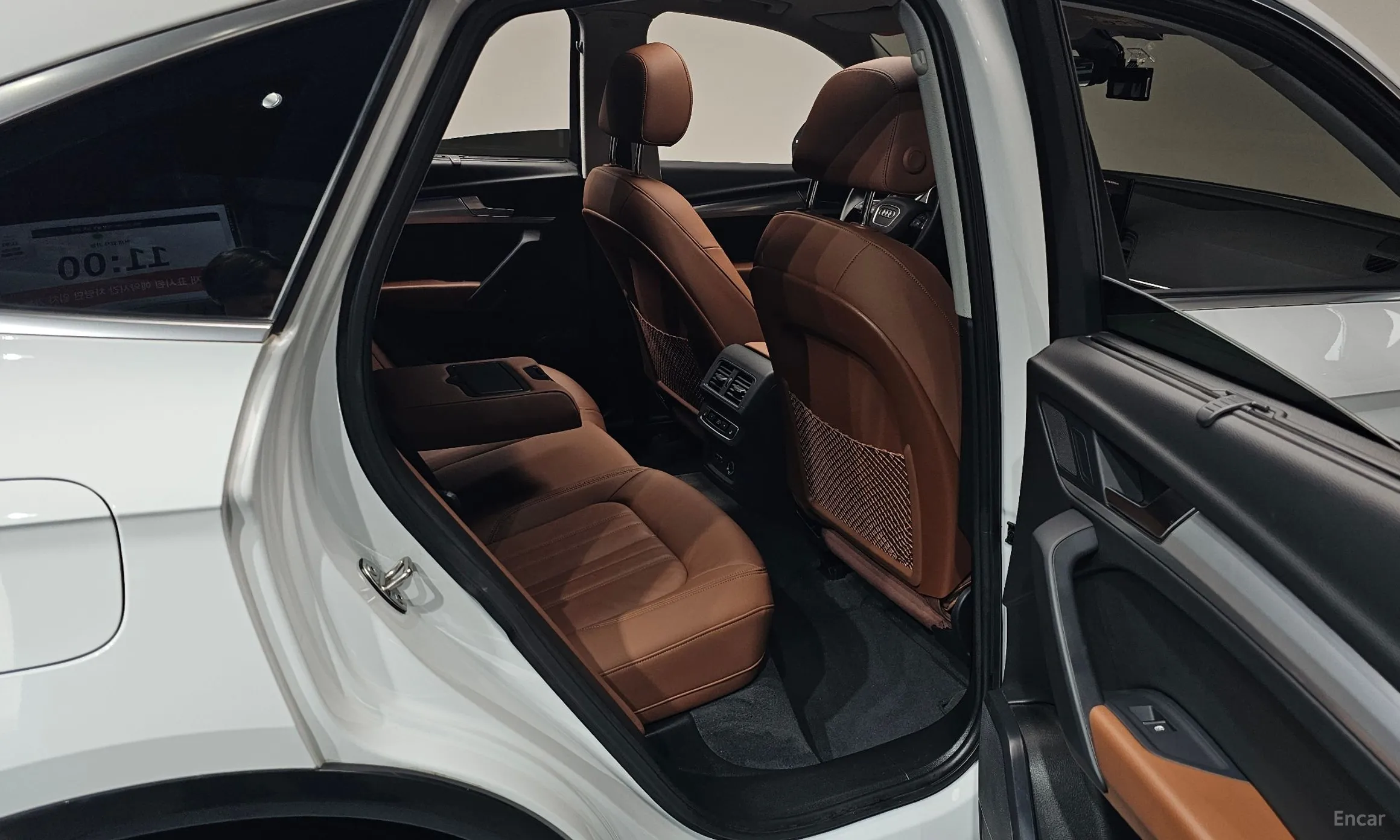 Audi Q5 (FY) превью 12