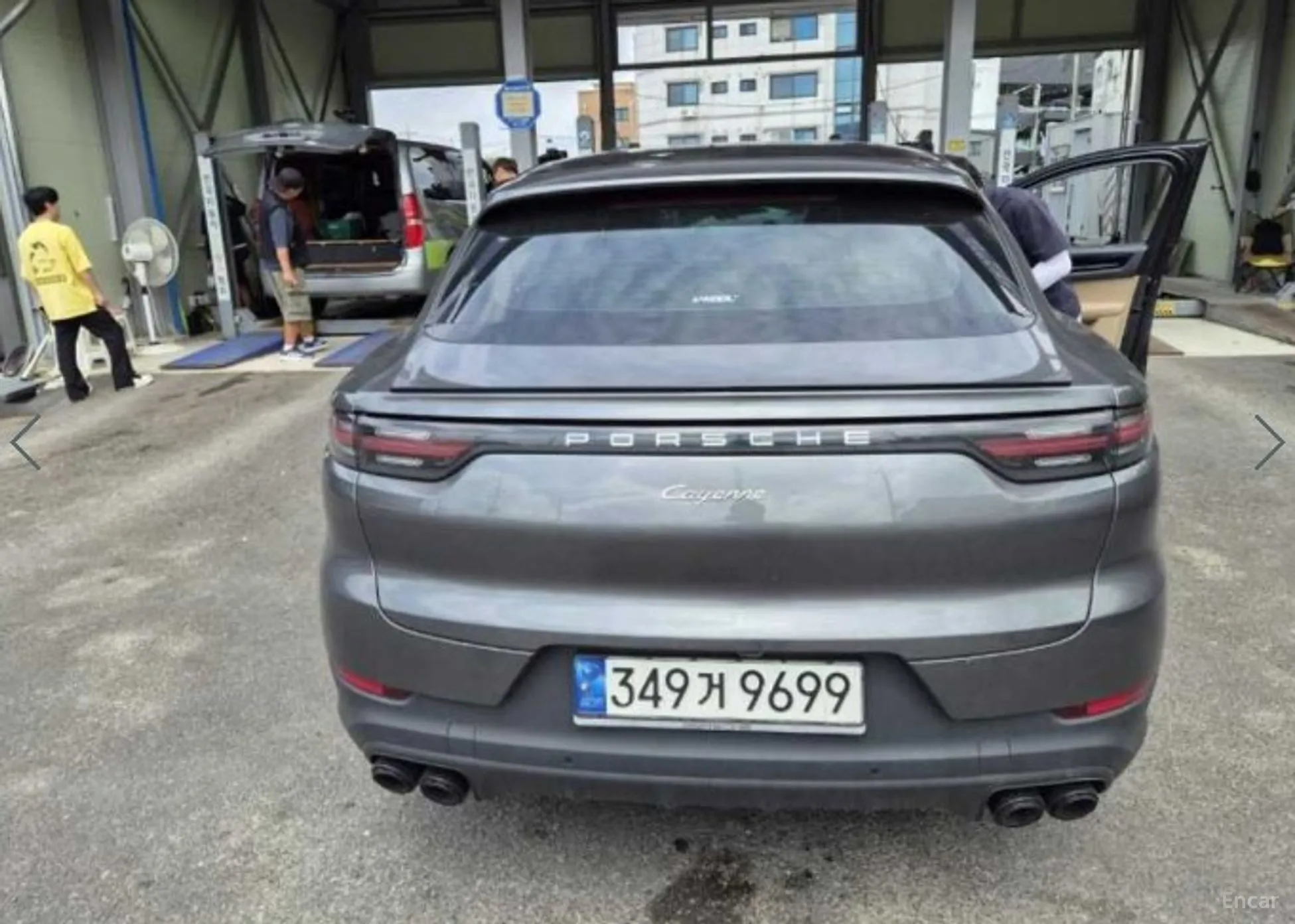 Porsche Cayenne (PO536) превью 4
