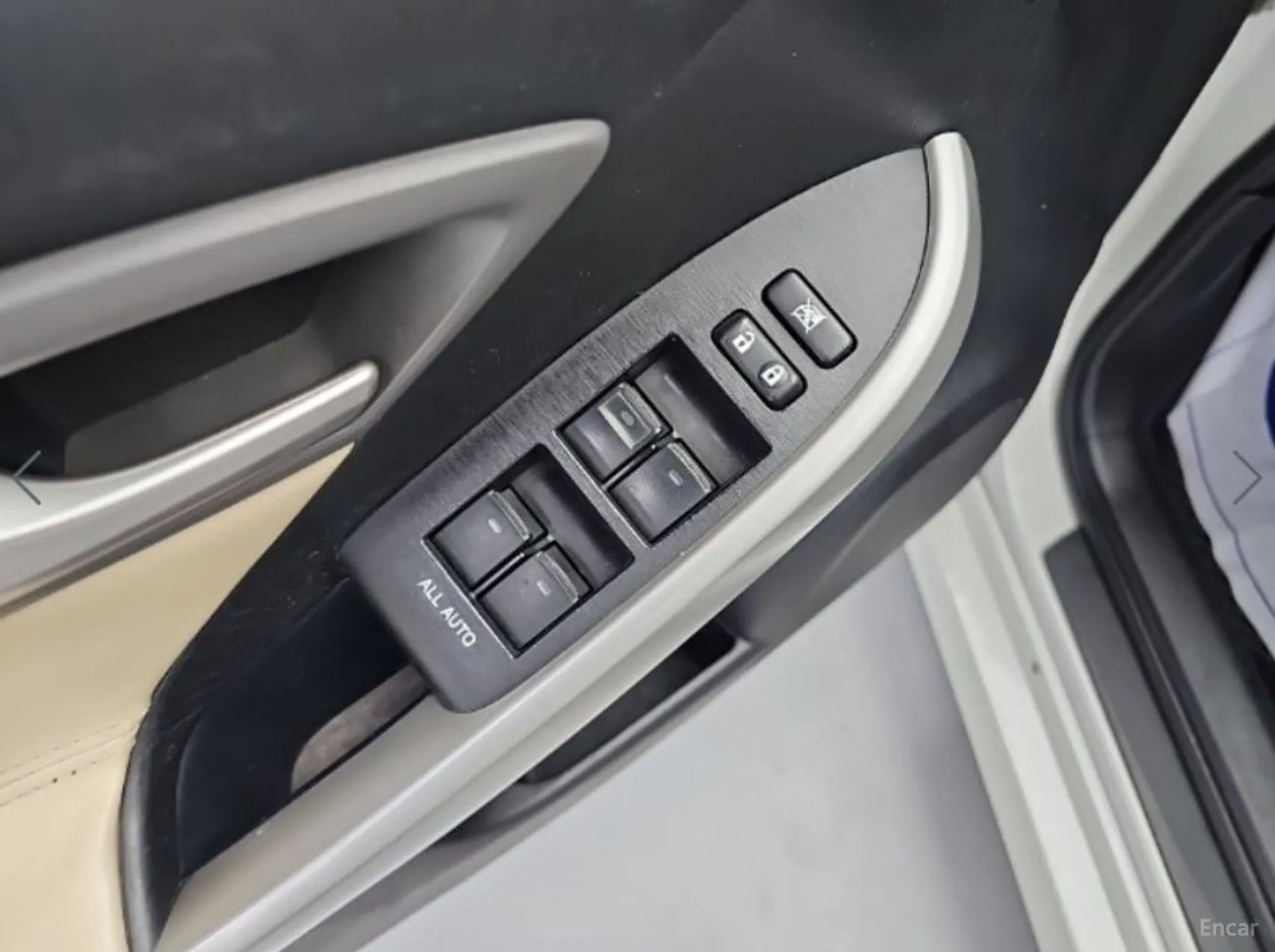 Toyota Toyota Prius превью 16