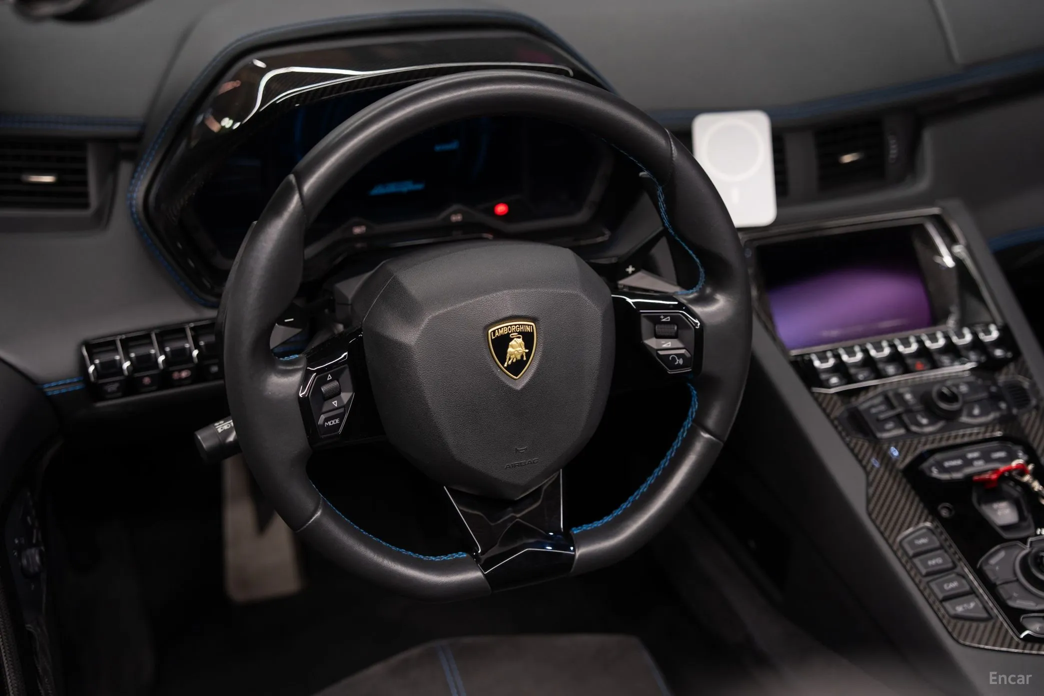 Lamborghini Aventador превью 5