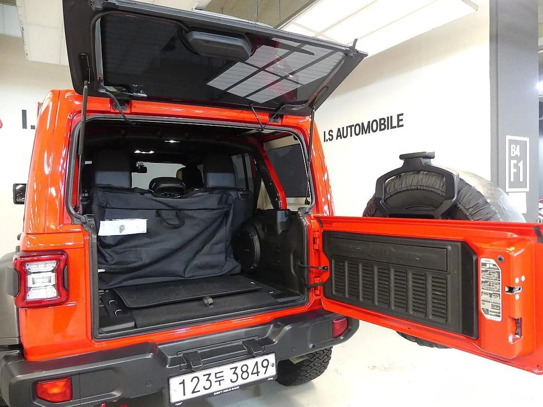 Jeep Wrangler (JL) превью 7