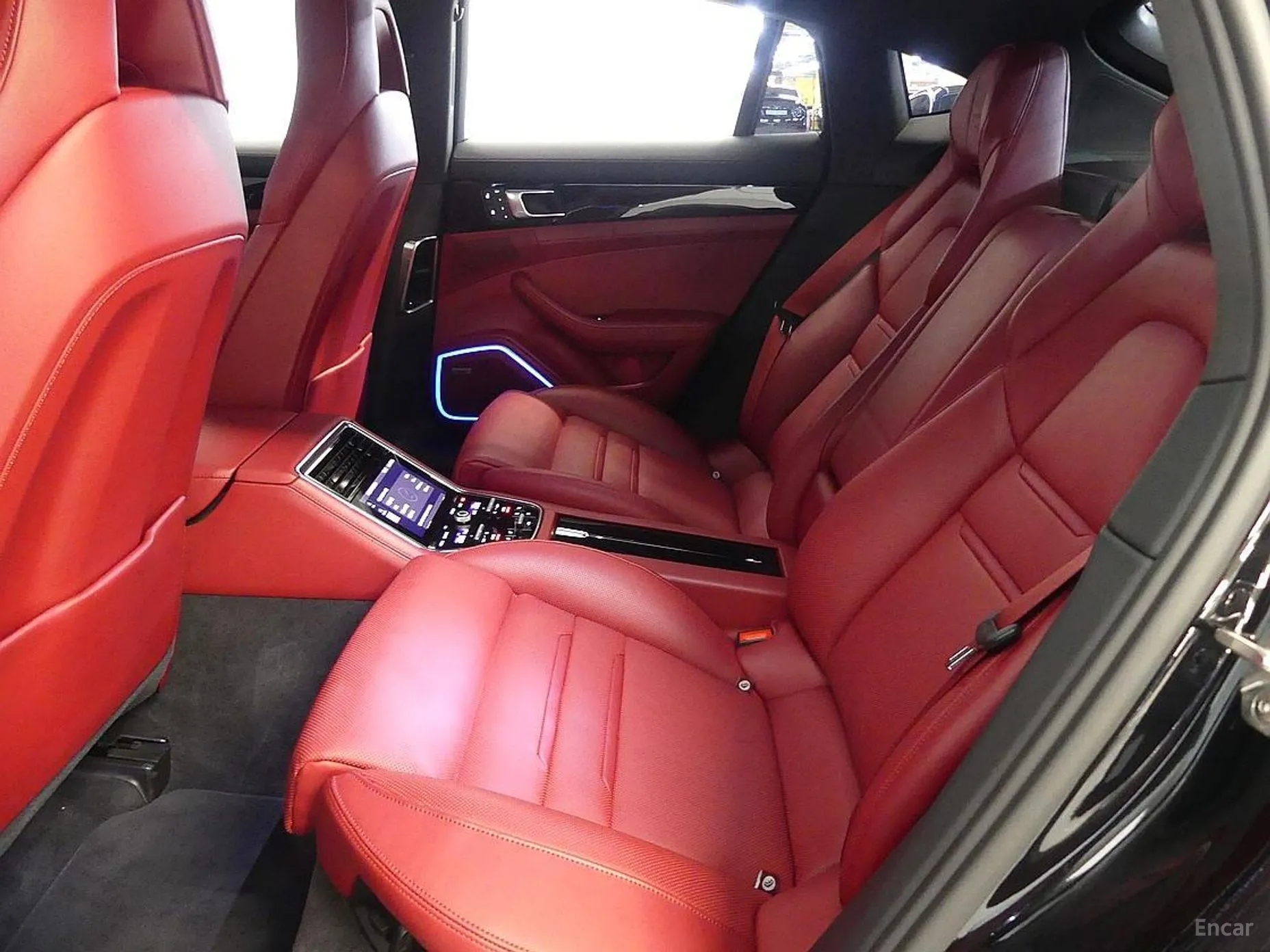 Porsche Panamera (971) превью 18