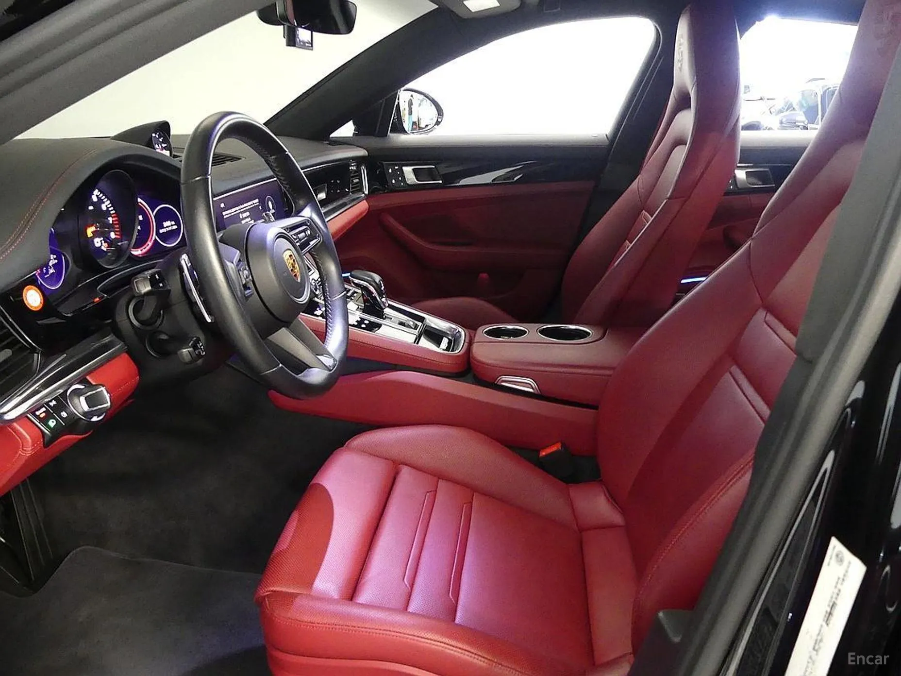 Porsche Panamera (971) превью 7