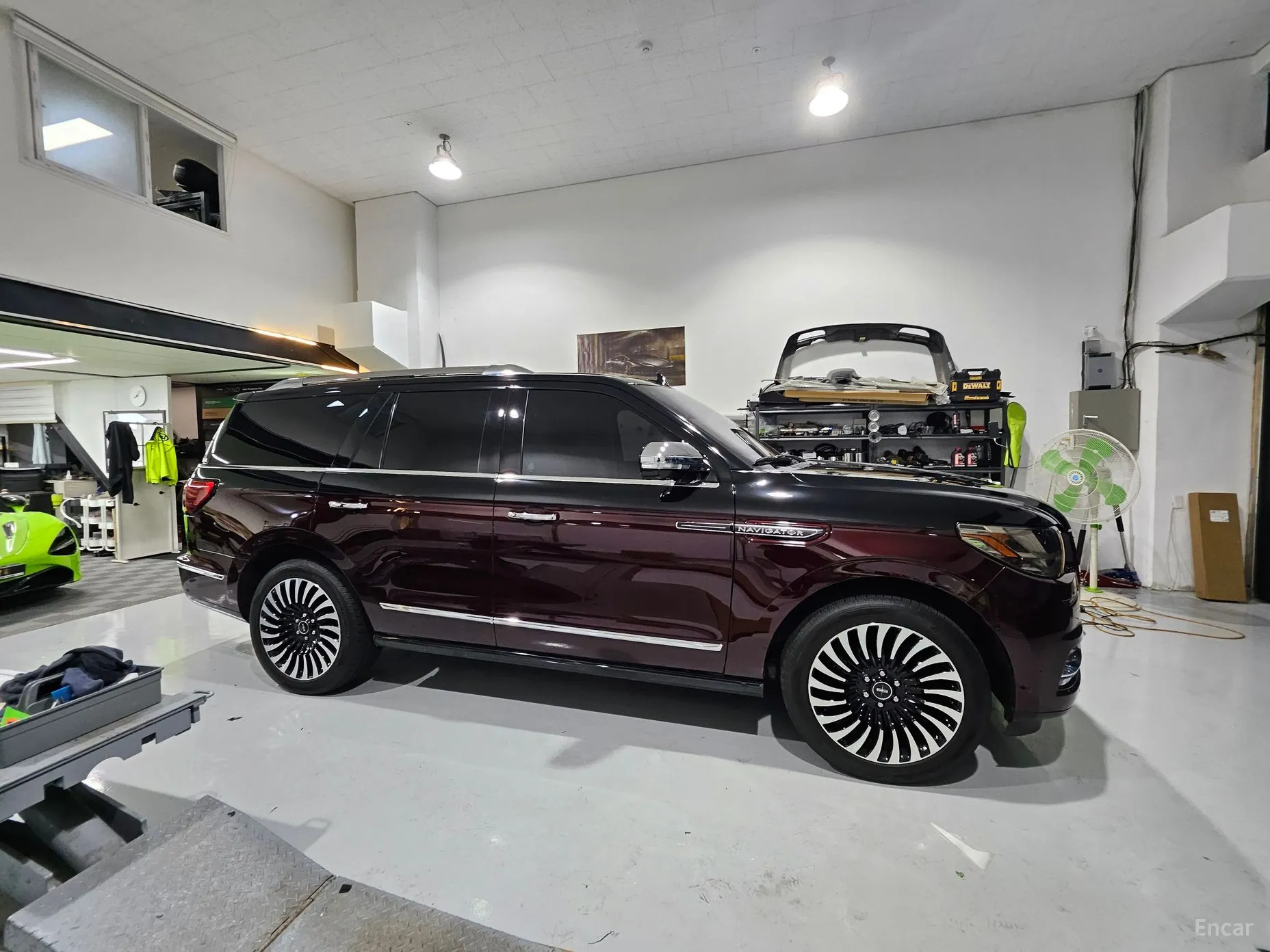 Lincoln Navigator 4th generation превью 5
