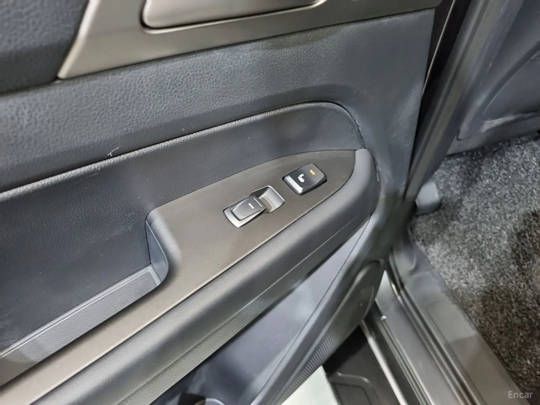 KG Mobility (SsangYong) Rexton Sports превью 13