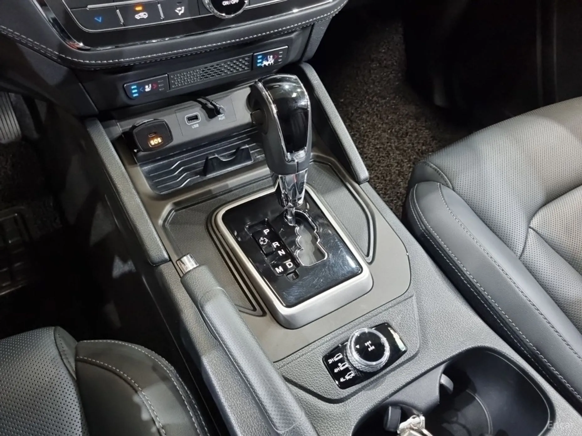 KG Mobility (SsangYong) Rexton Sports превью 15