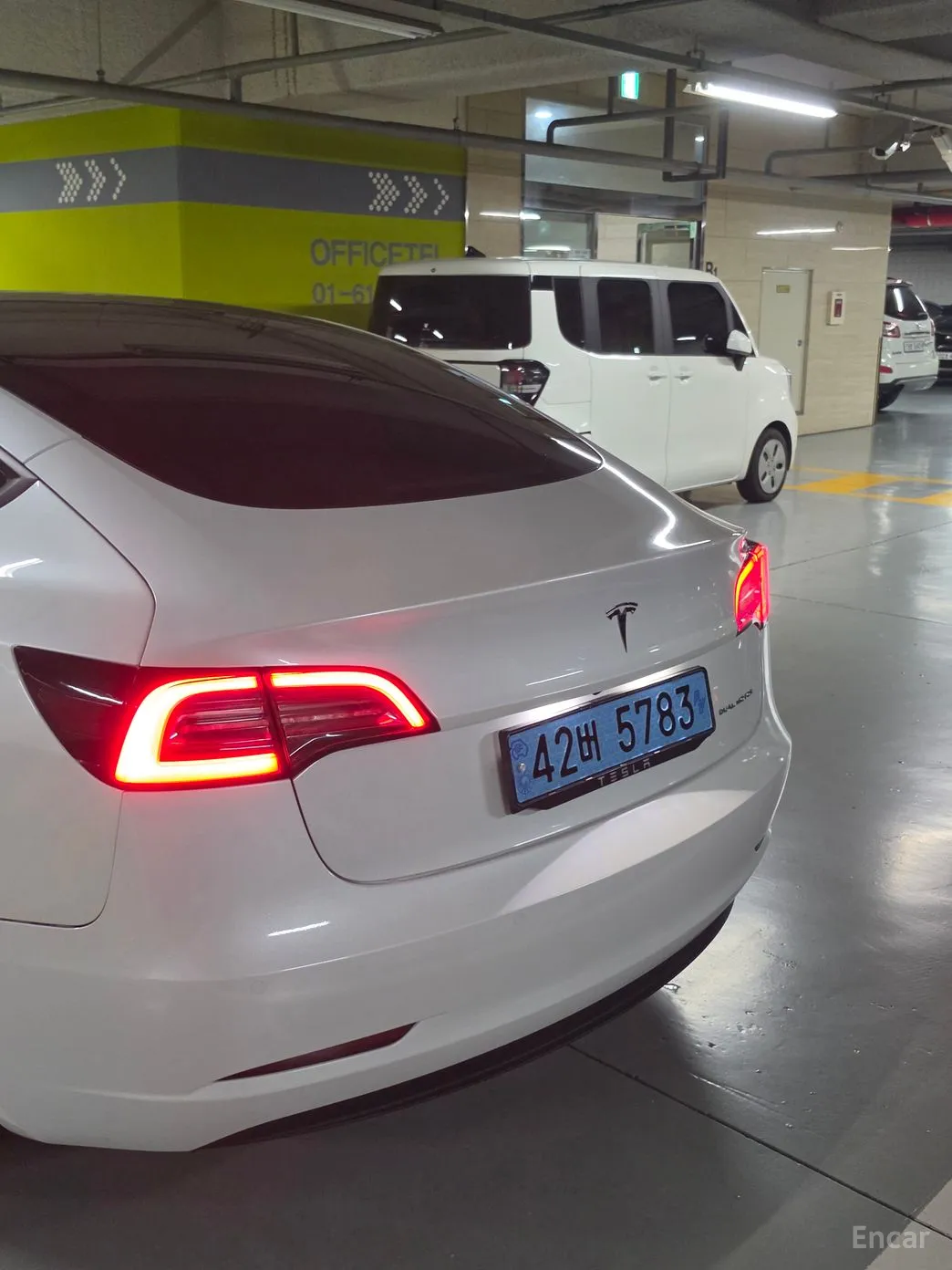 Tesla Model 3 превью 6