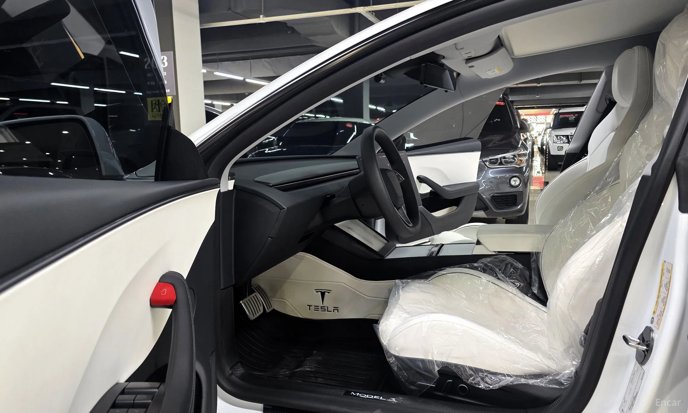 Tesla Model 3 превью 10