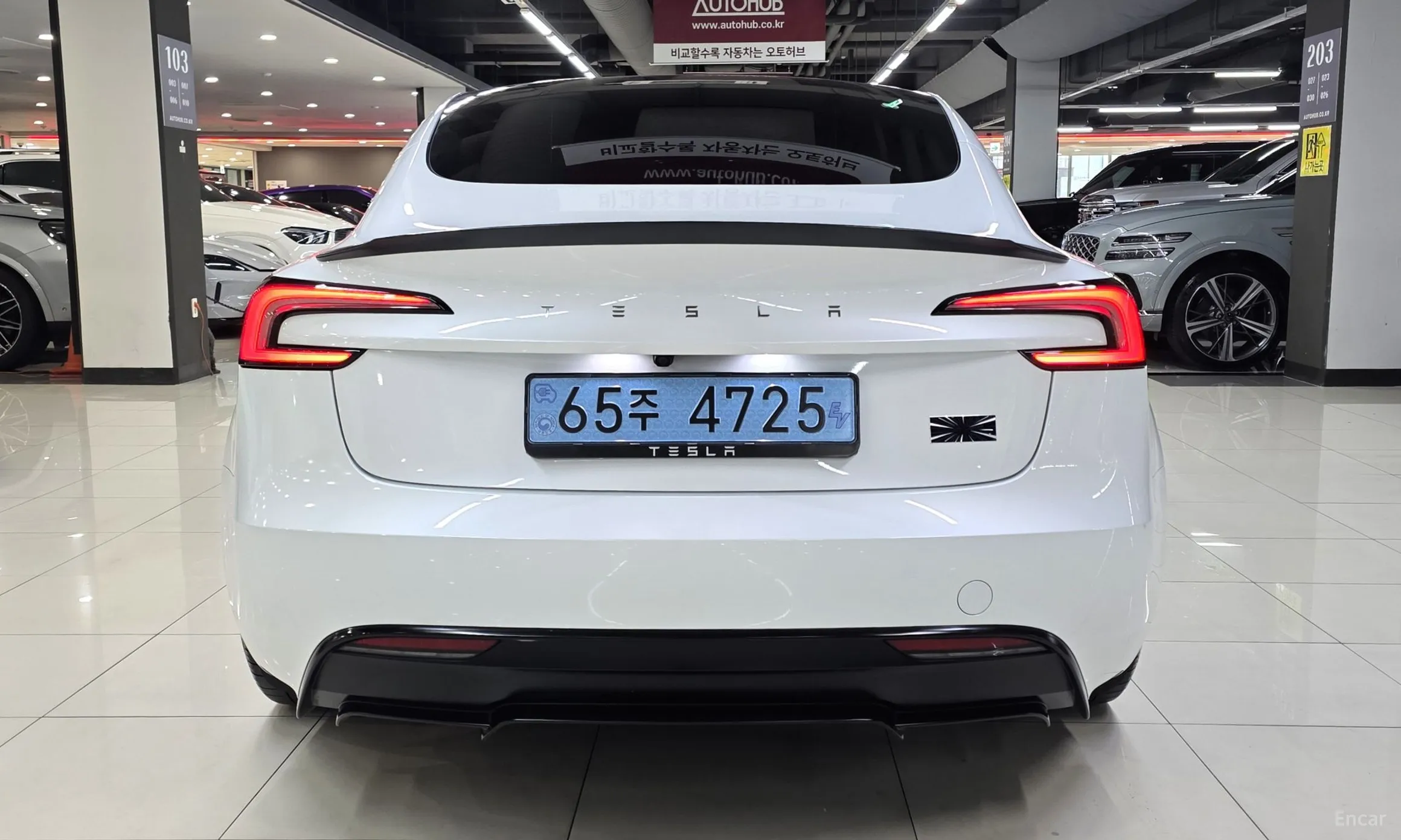 Tesla Model 3 превью 5
