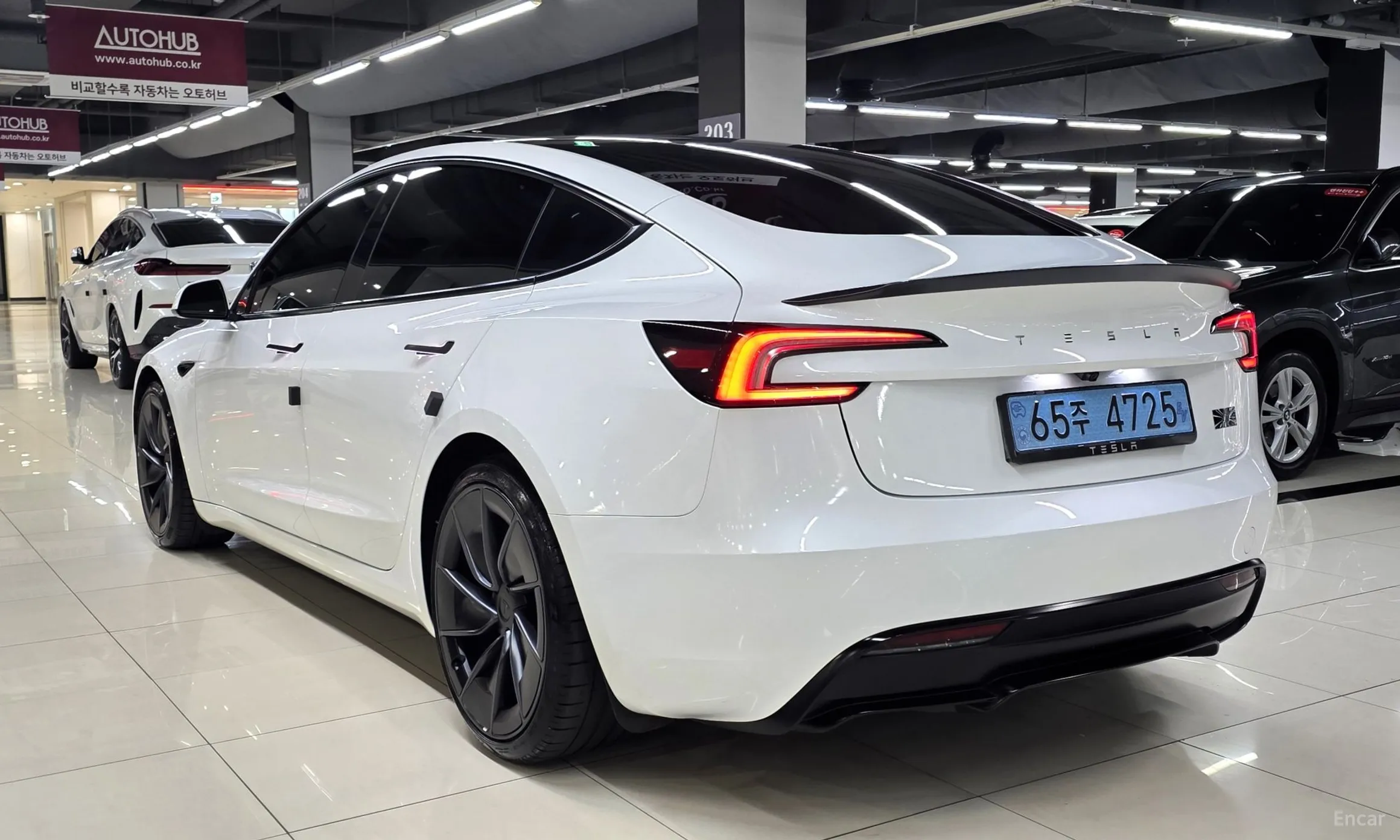 Tesla Model 3 превью 6