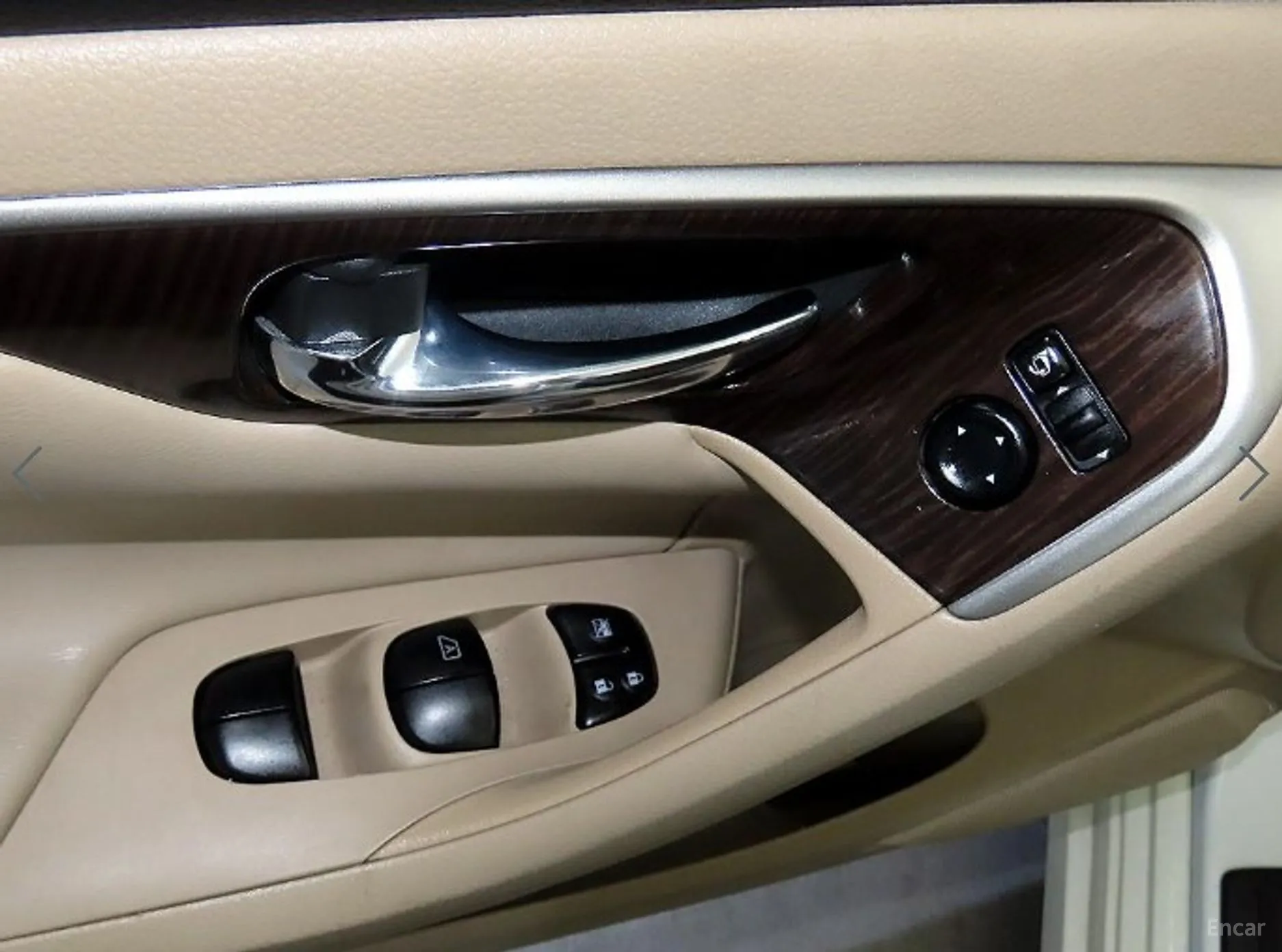 Nissan Altima превью 13