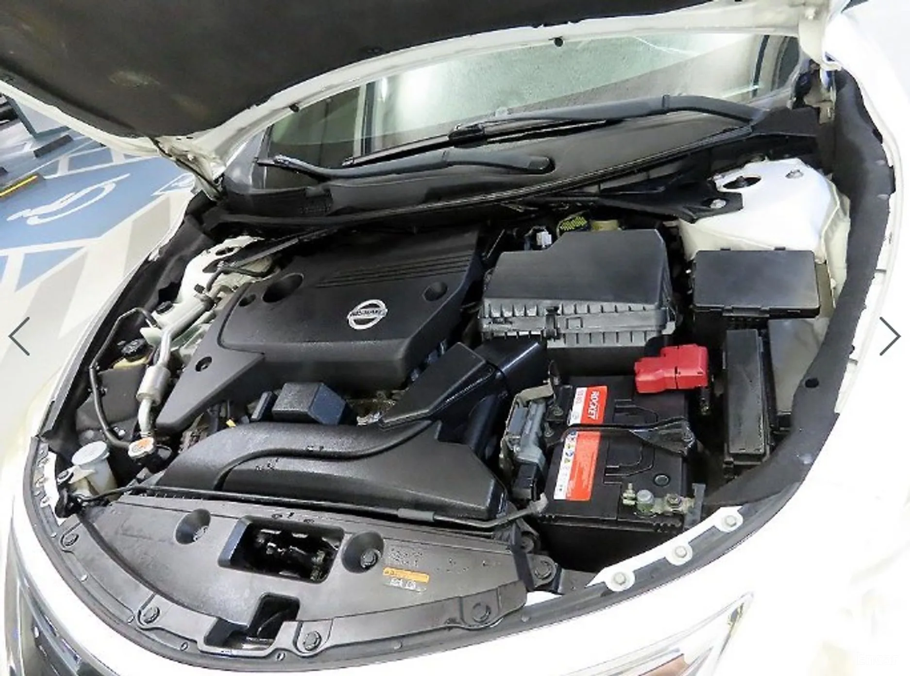 Nissan Altima превью 19