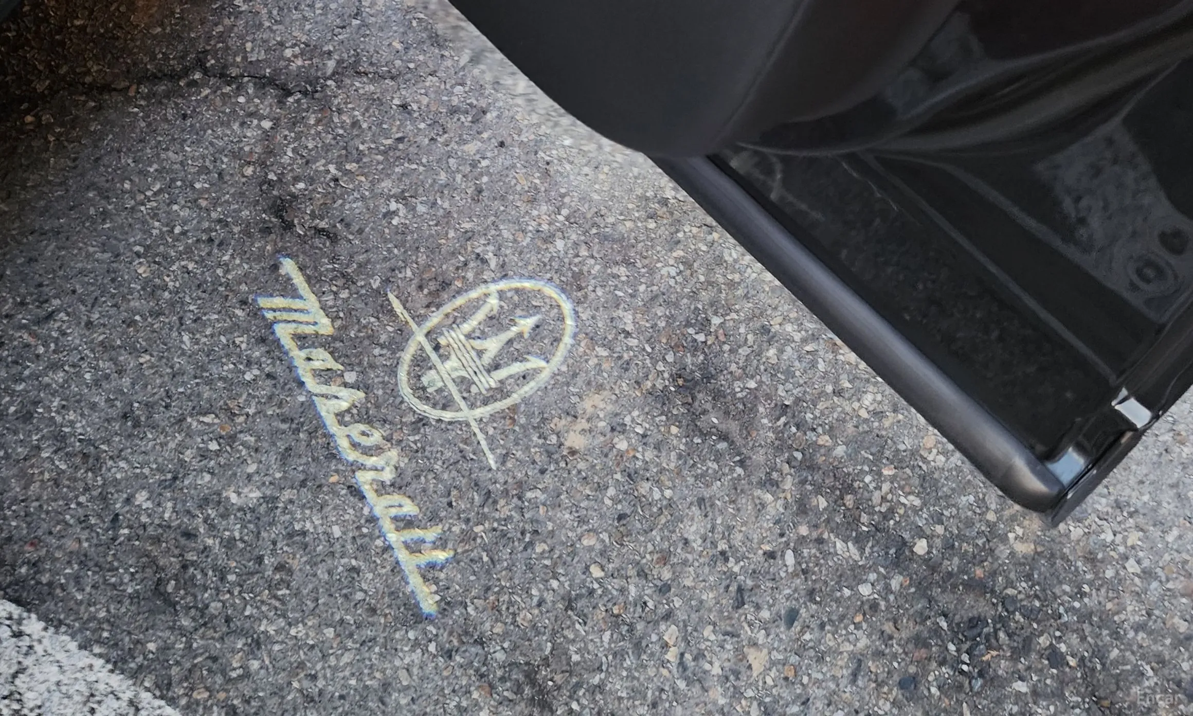 Maserati Levante превью 15