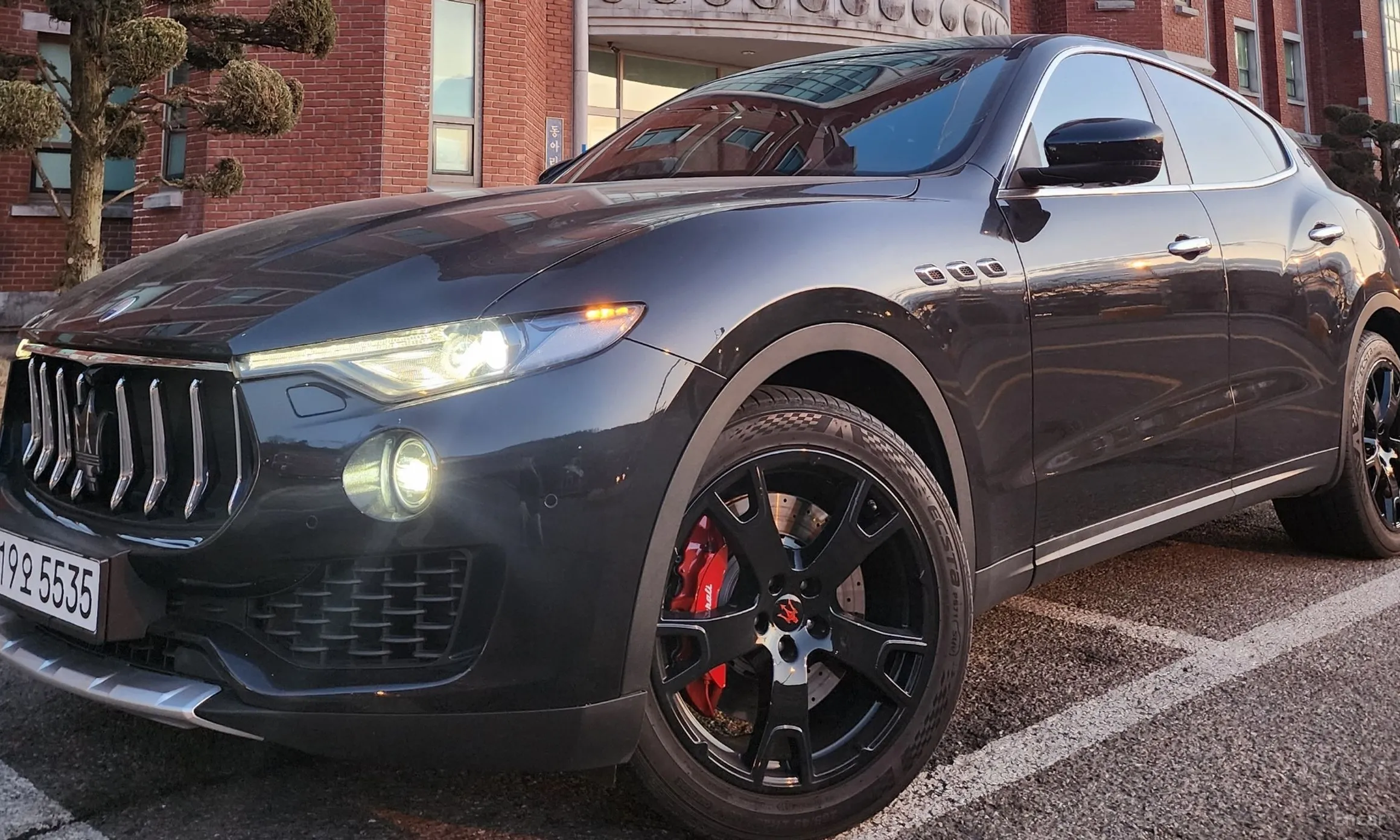 Maserati Levante превью 6