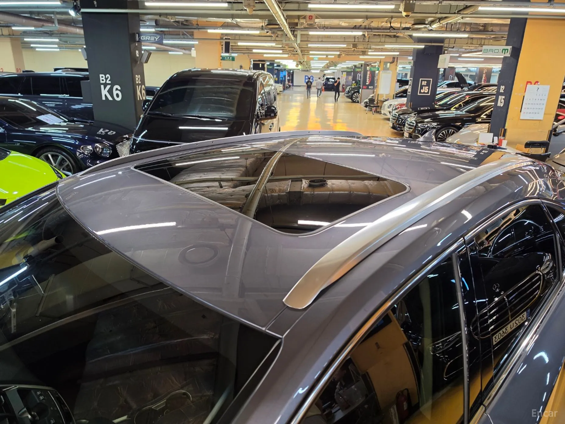 Lexus NX300h превью 14