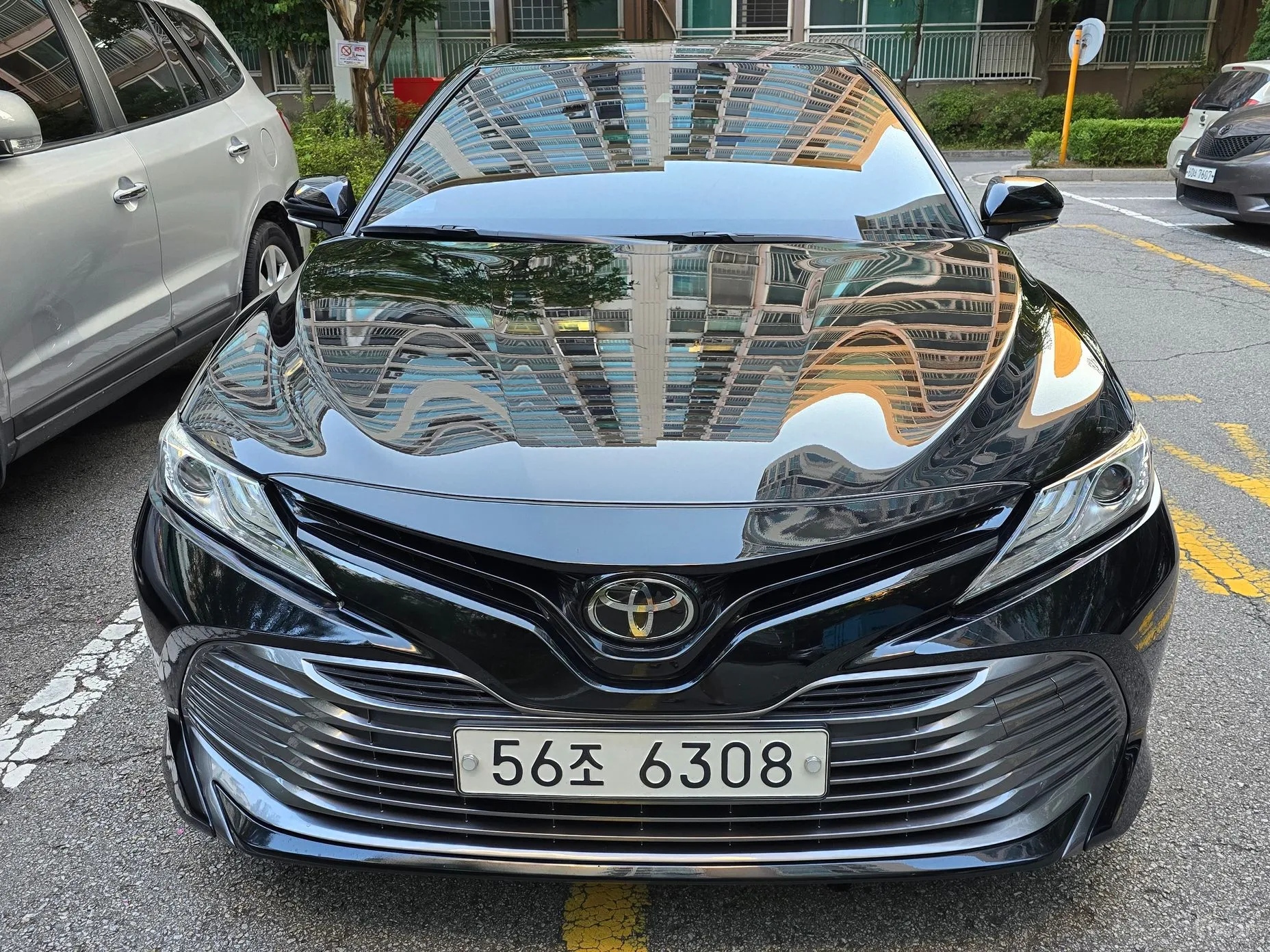 Toyota Camry (XV70) превью 3