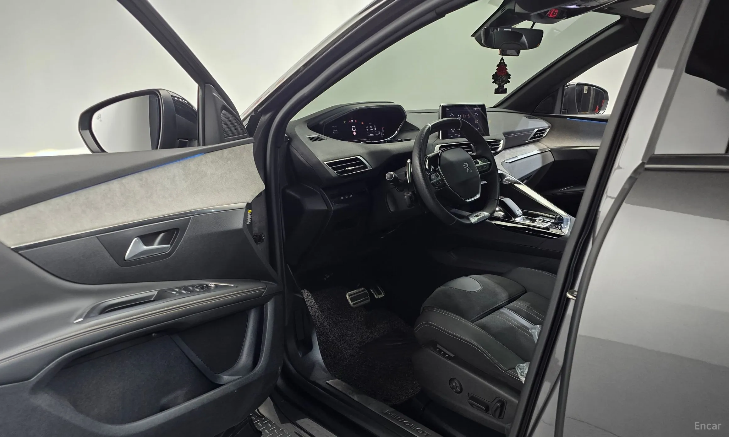 Peugeot 5008 2nd generation превью 10