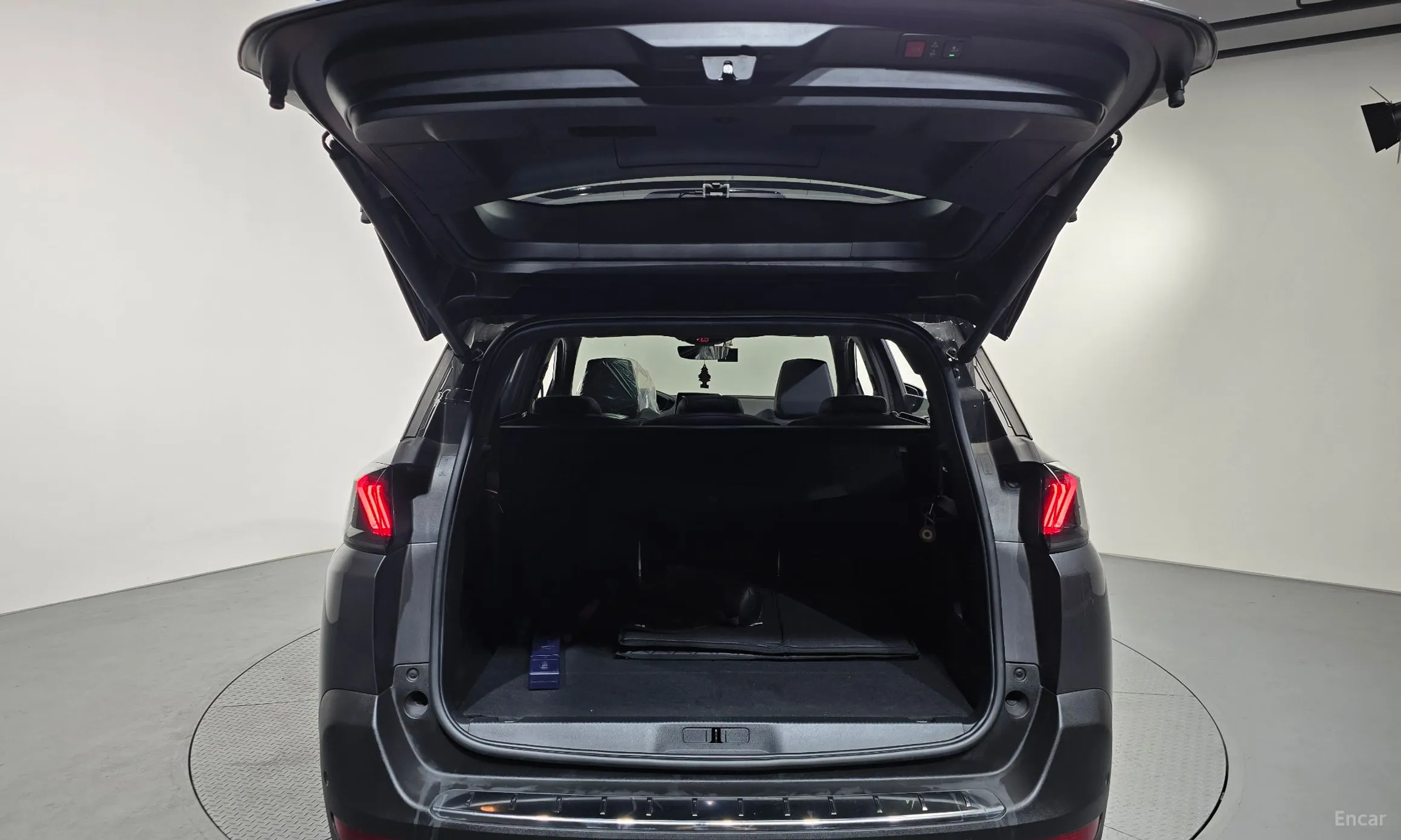 Peugeot 5008 2nd generation превью 18