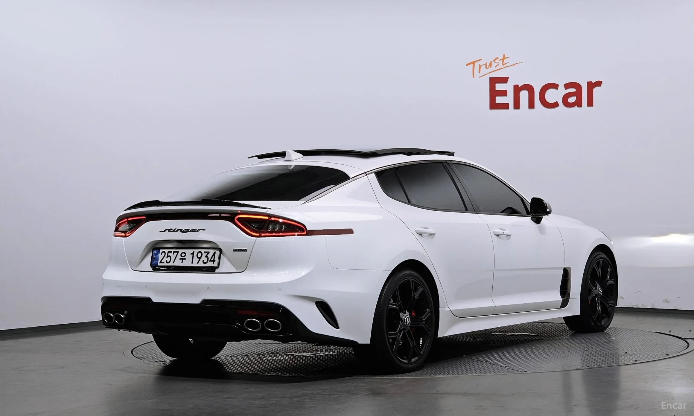 Kia Stinger превью 2