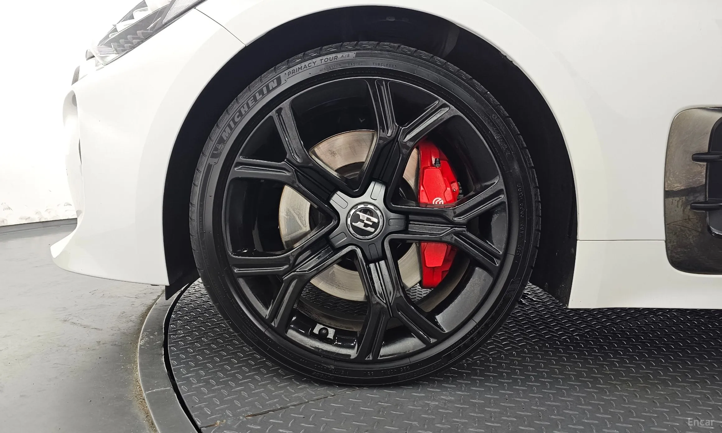 Kia Stinger превью 5