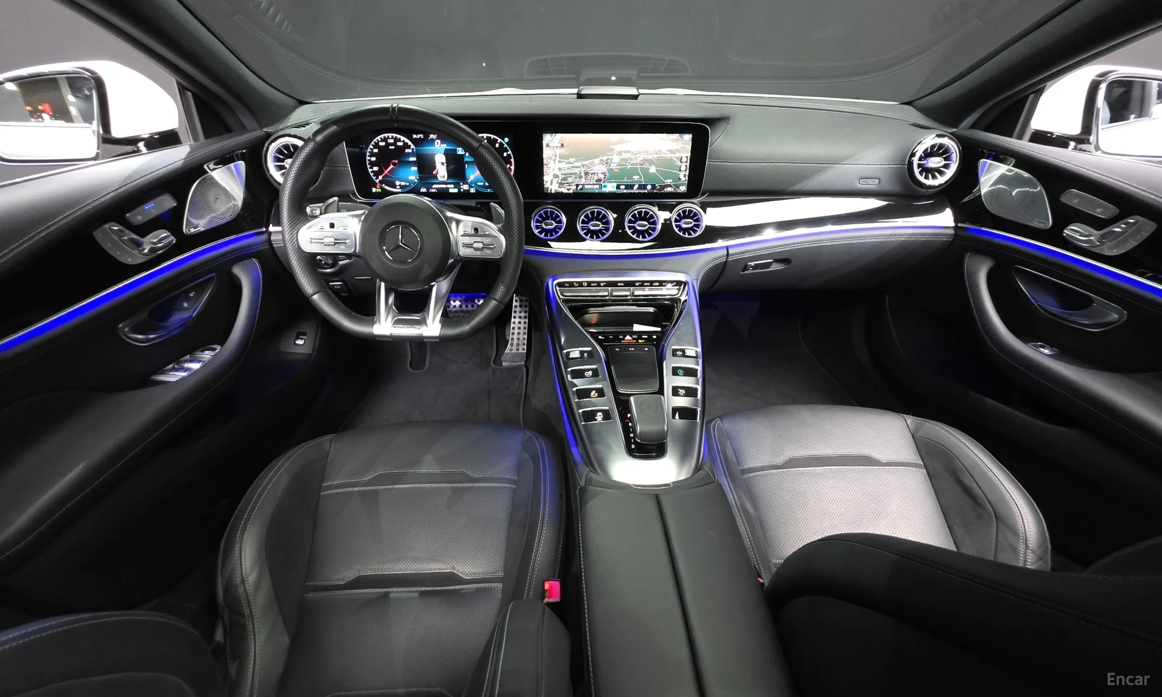 Mercedes Benz AMG GT превью 7