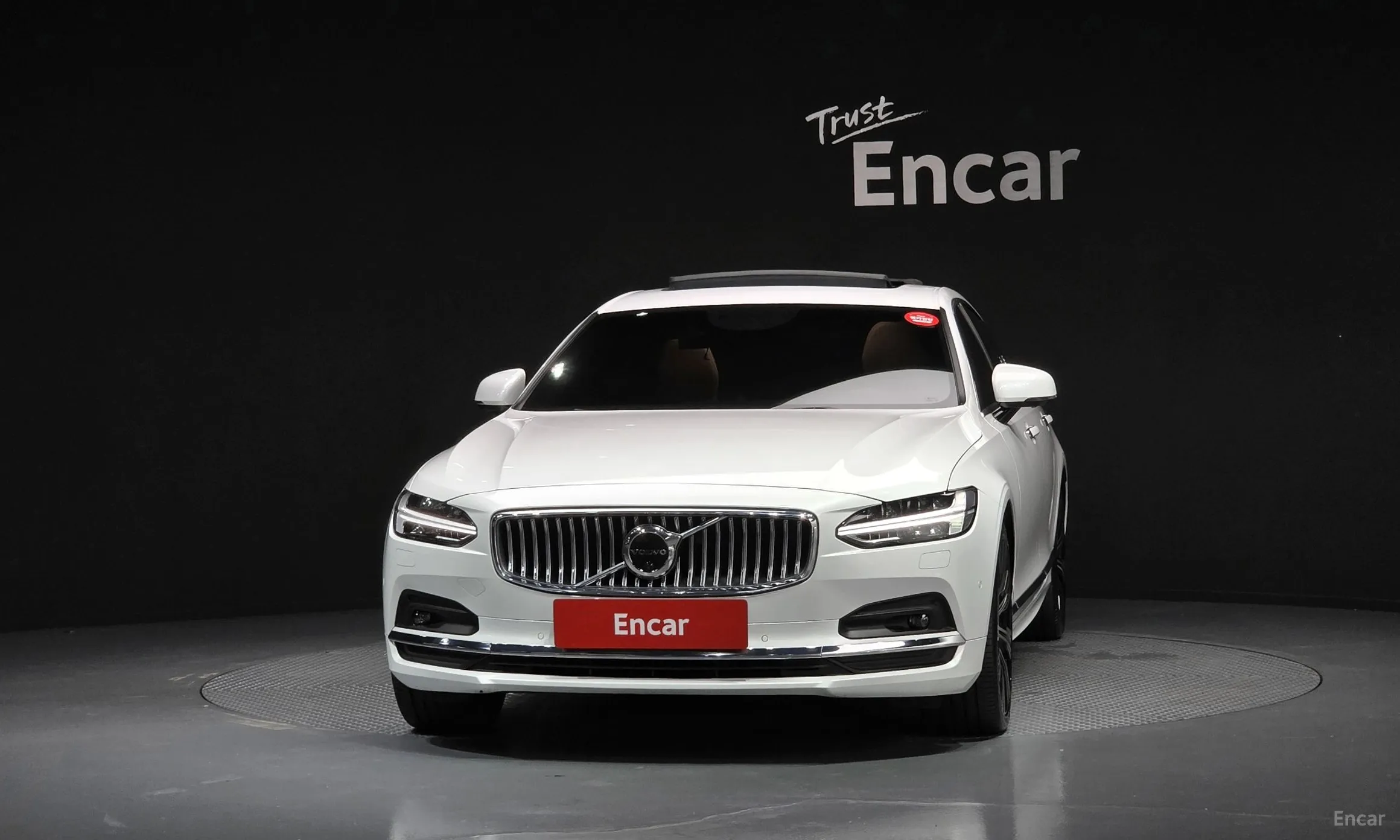 Volvo S90 превью 3