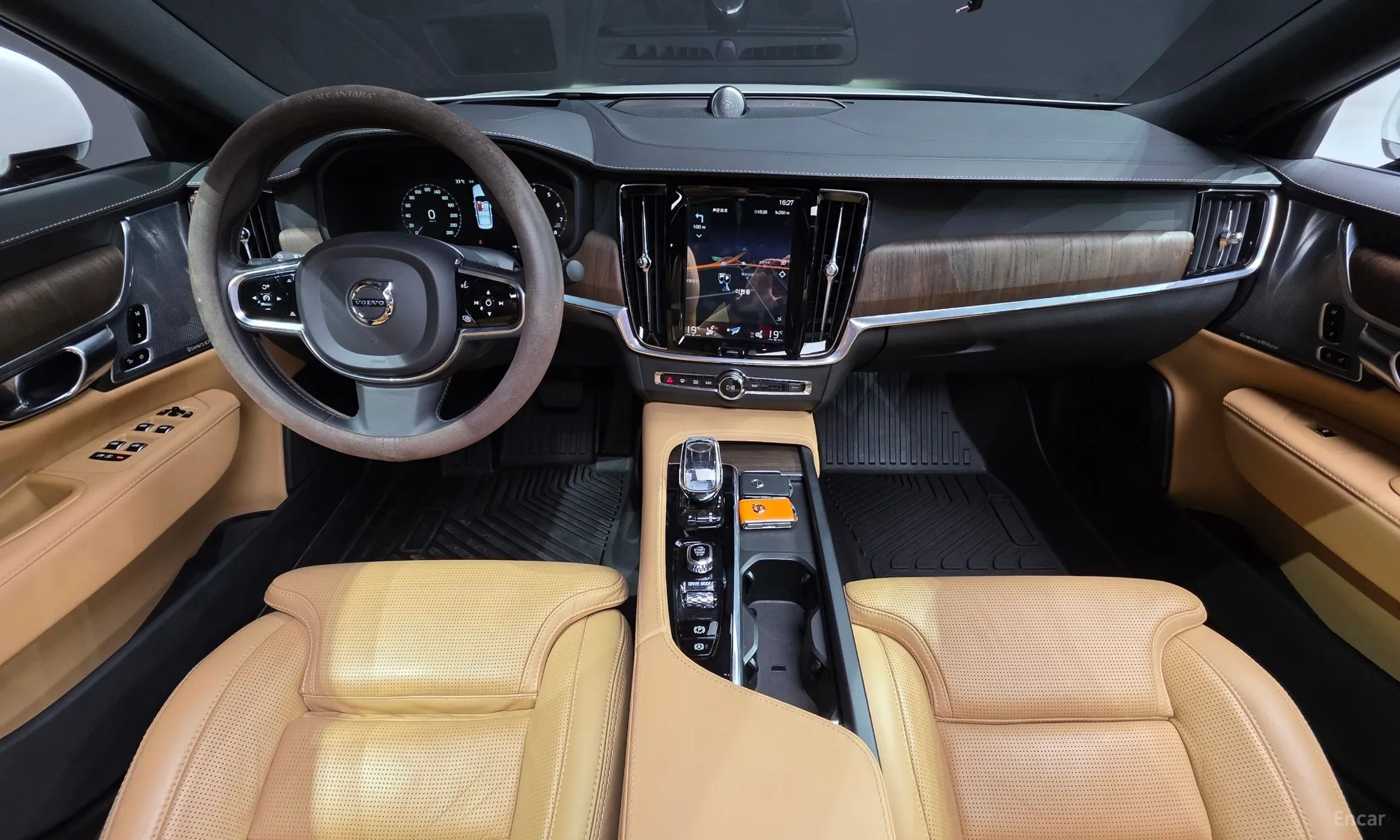 Volvo S90 превью 7