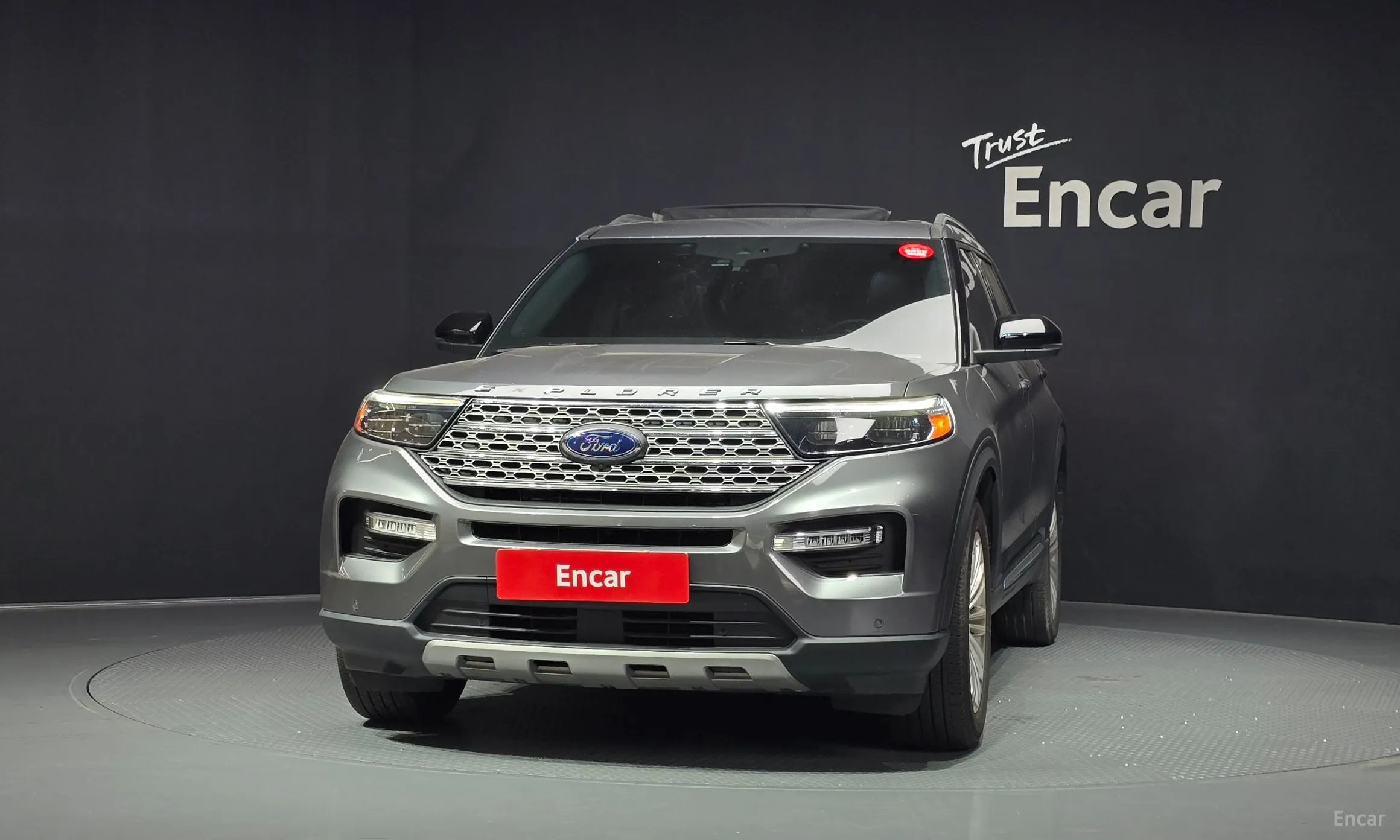 Ford Explorer 6th Generation превью 3