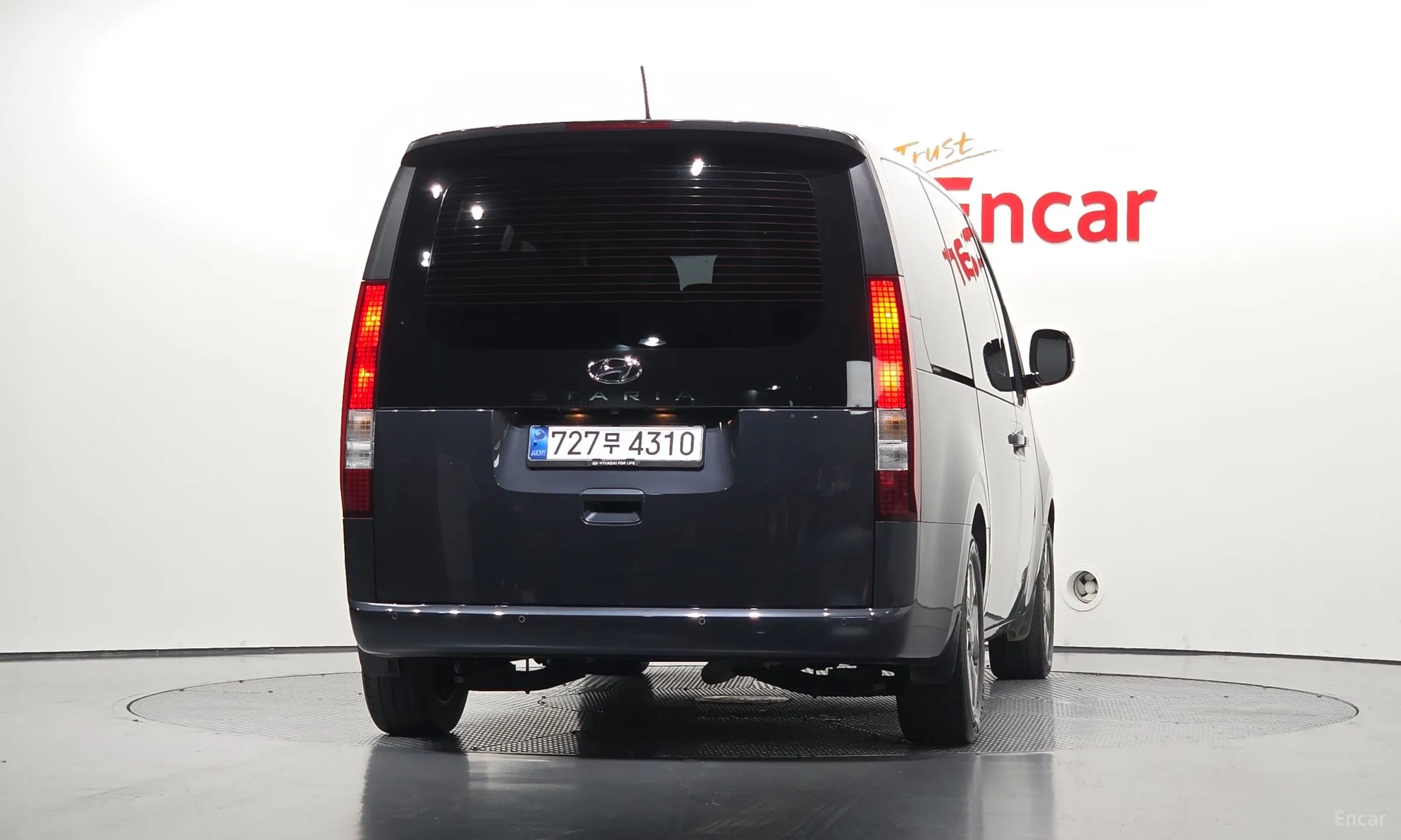 Hyundai Staria превью 4