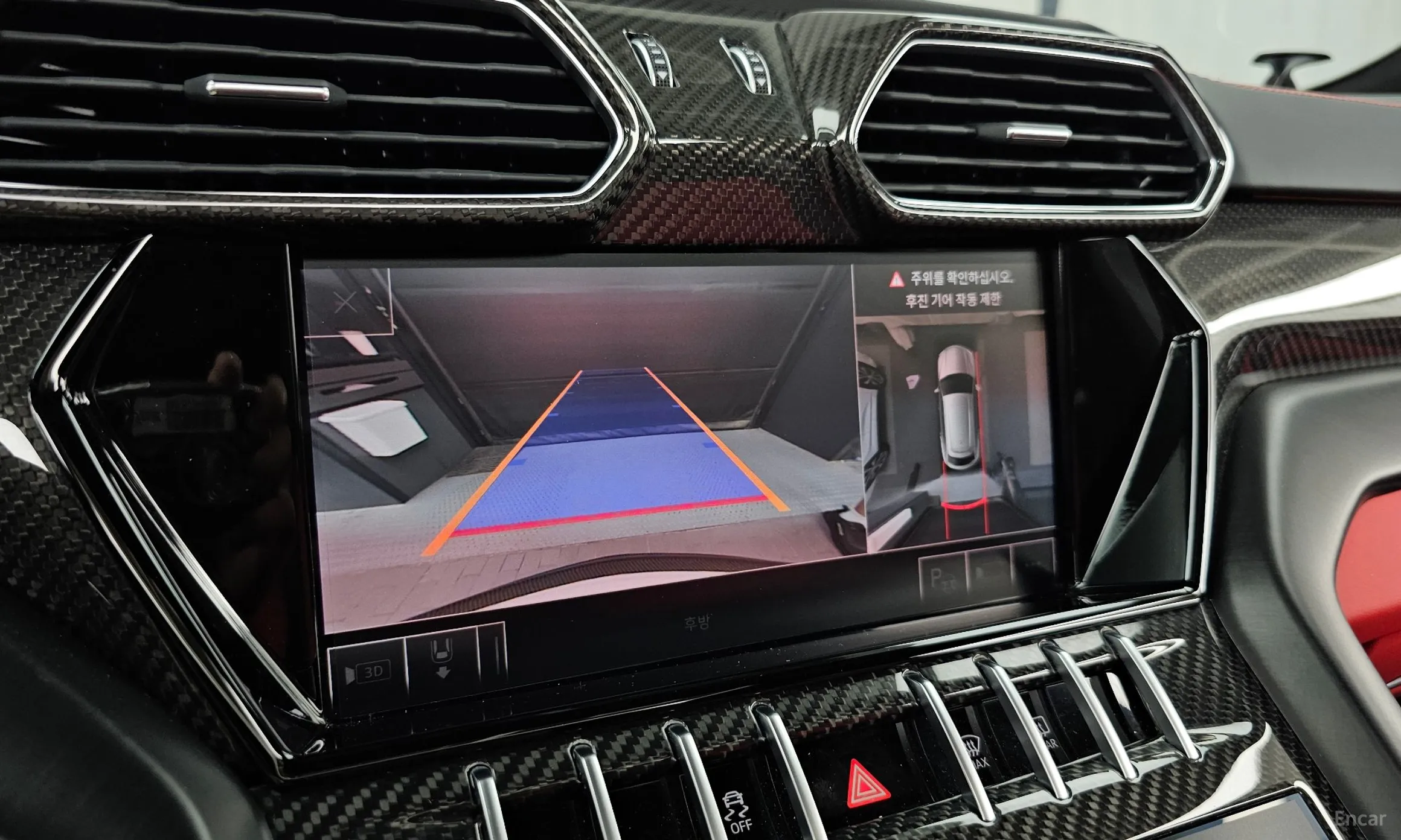 Lamborghini Urus превью 15