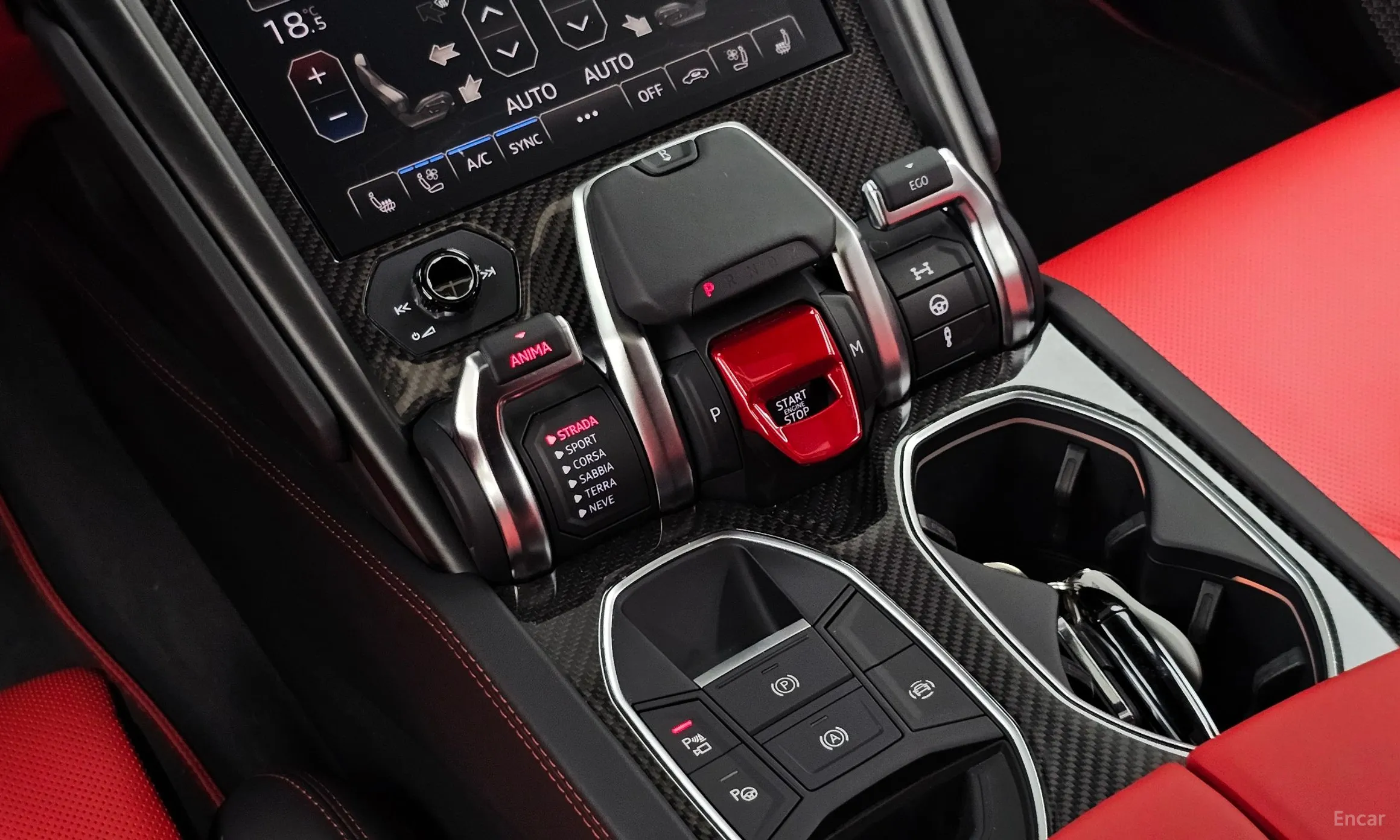 Lamborghini Urus превью 9