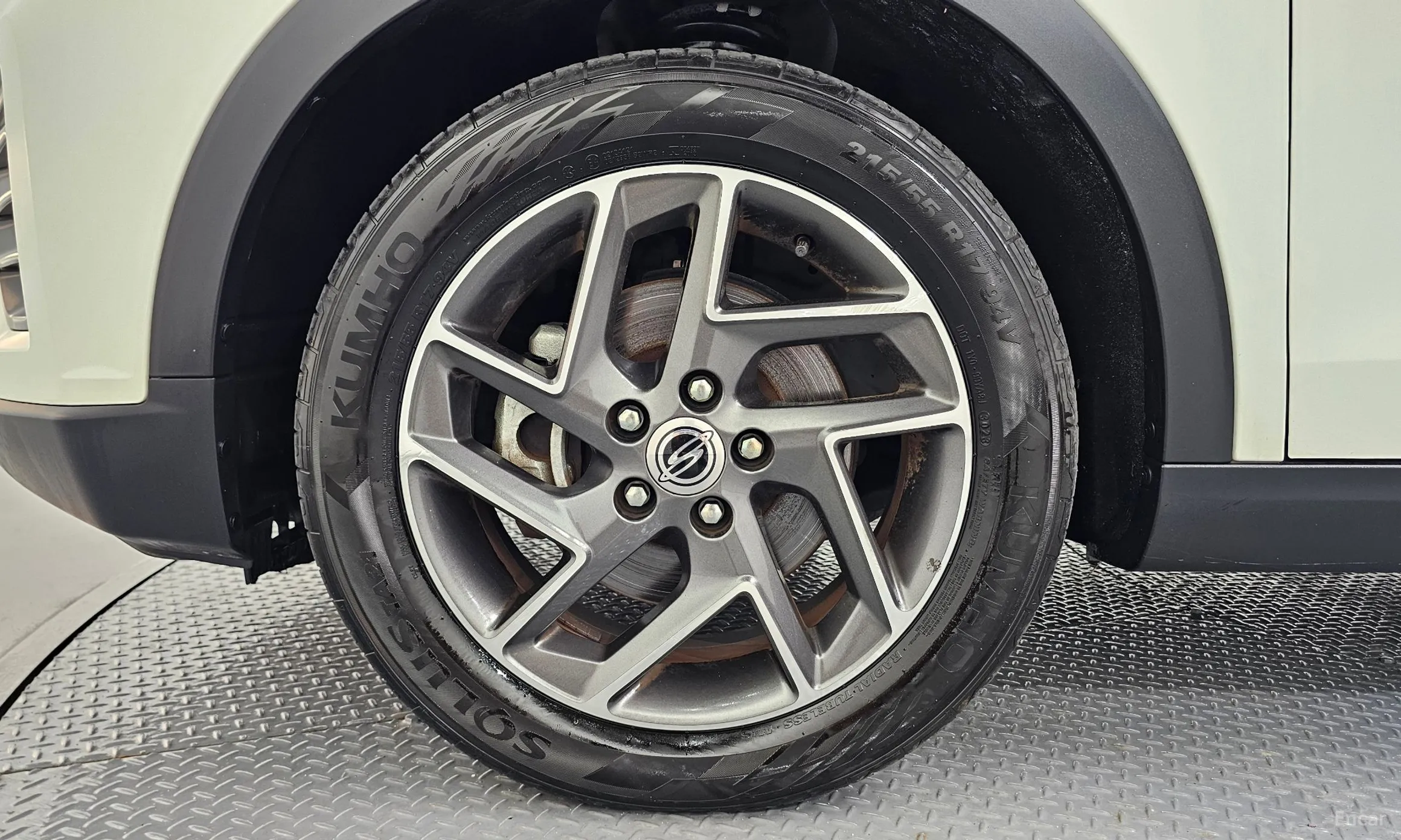 KG Mobility (SsangYong) Berry New Tivoli превью 5