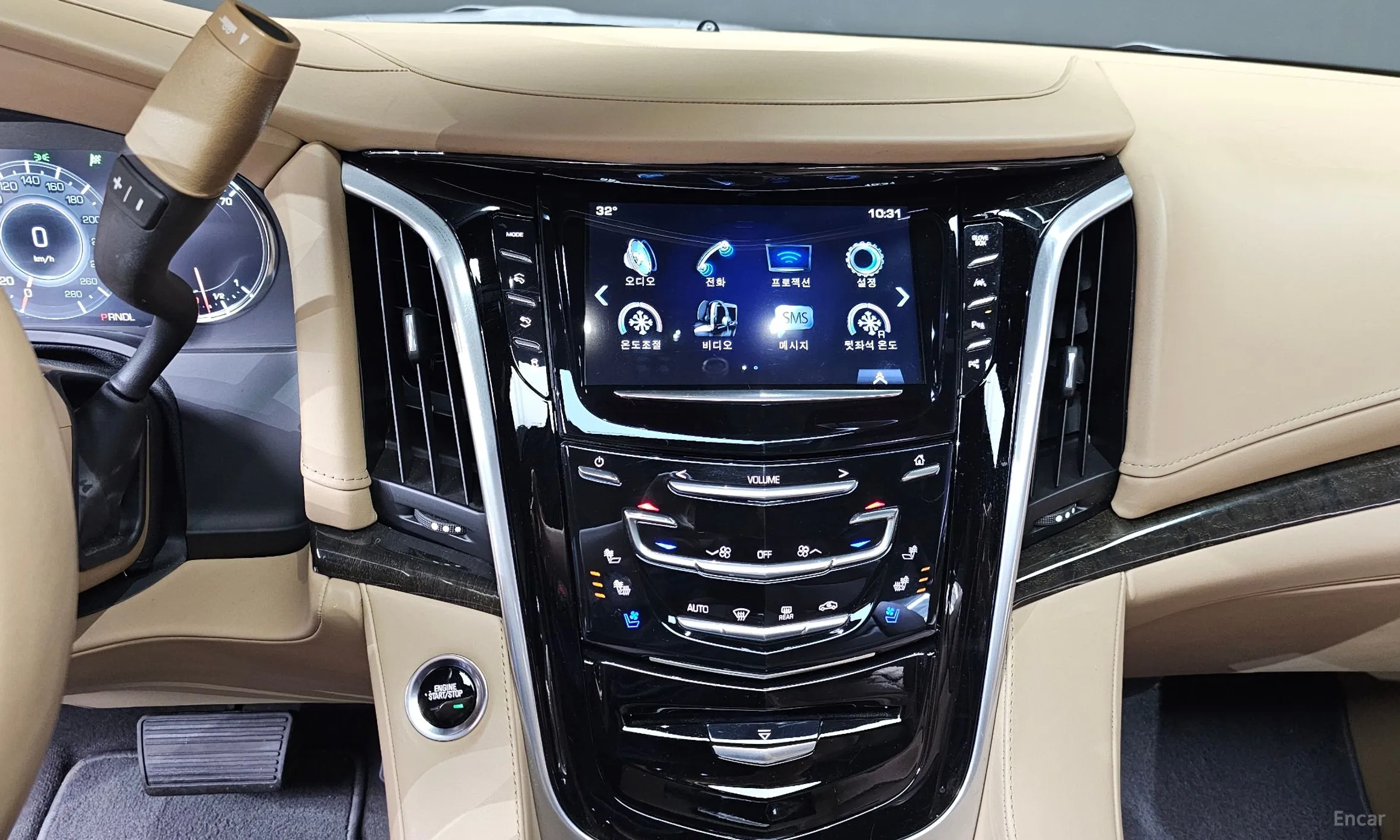 Cadillac Escalade превью 14