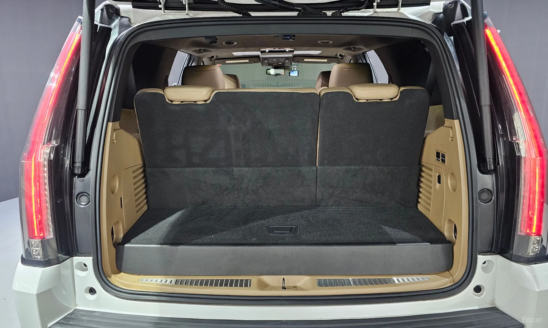 Cadillac Escalade превью 20