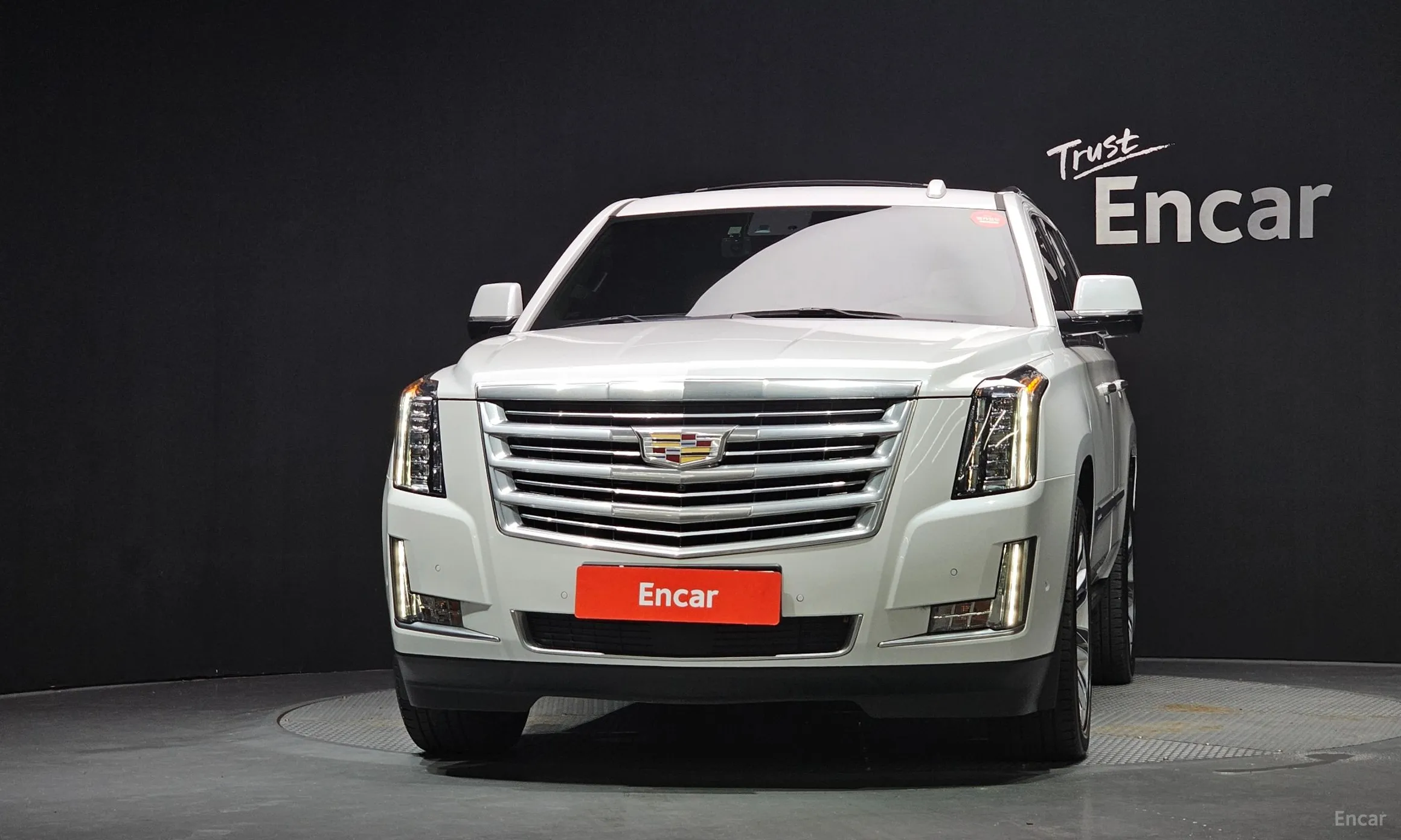 Cadillac Escalade превью 3