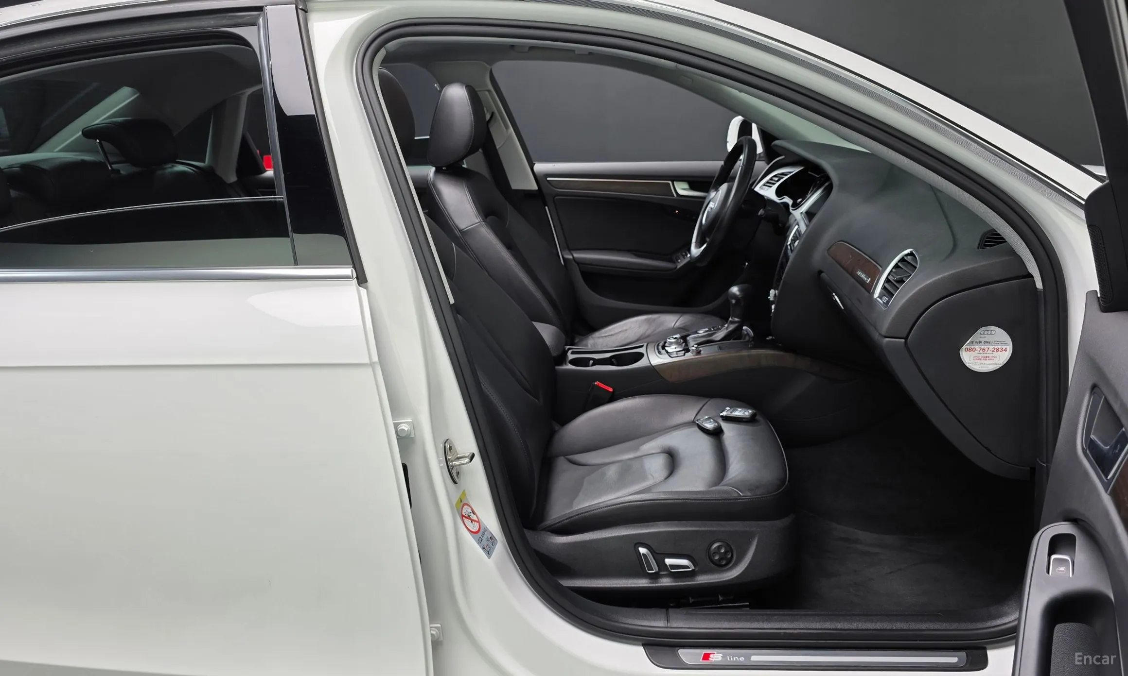Audi New A4 превью 11