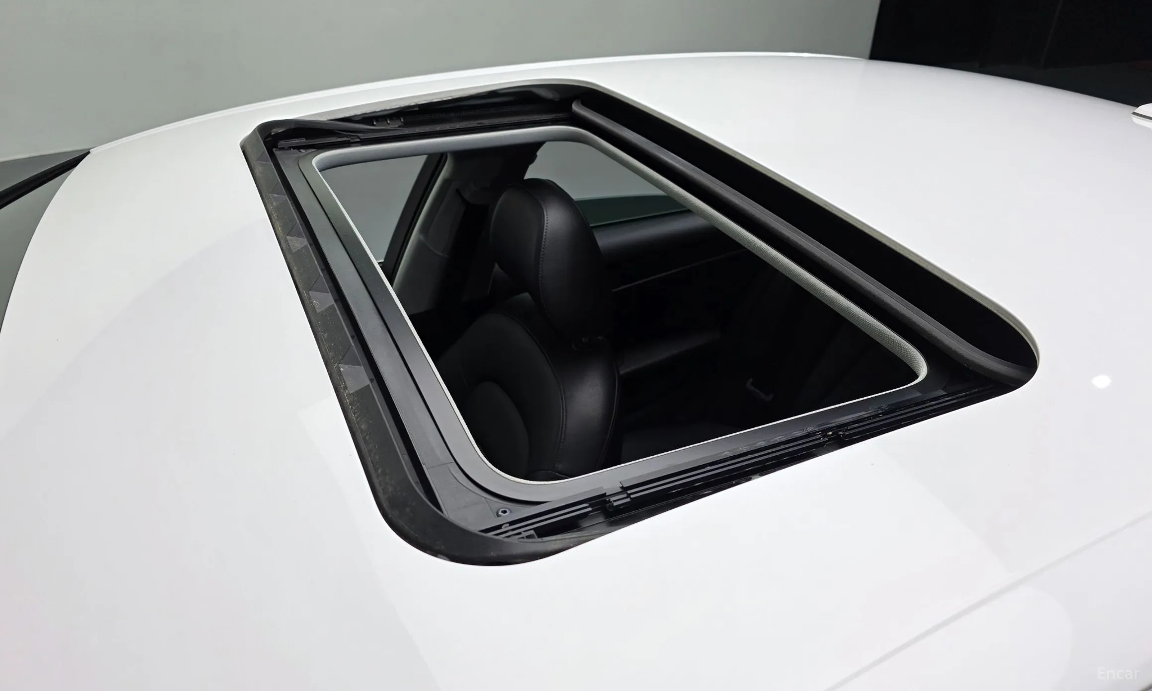 Audi New A4 превью 19