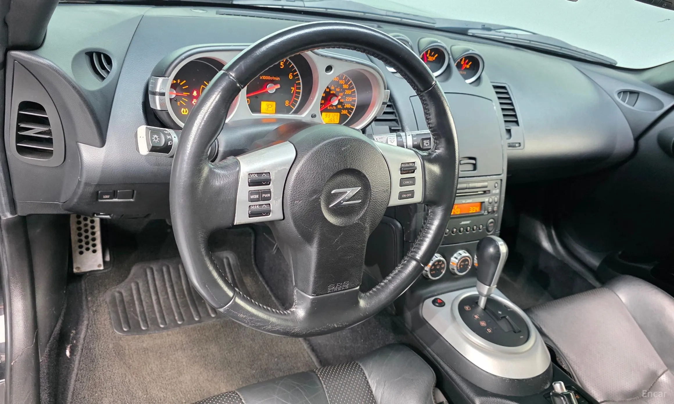 Nissan 350Z превью 12